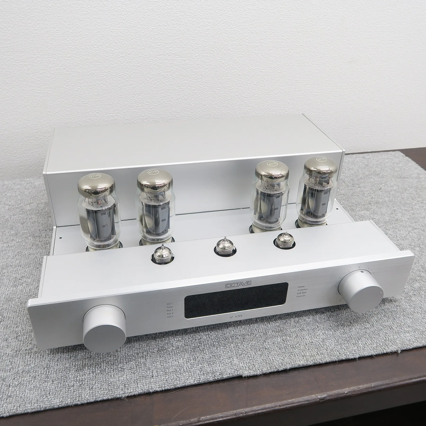 オクターブ OCTAVE V110 LINE プリメインアンプ 正規輸入品 【元箱】