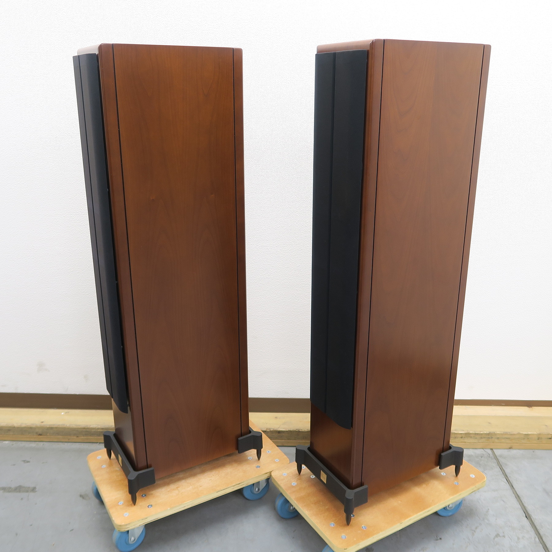 Bランク】ウィーンアコースティック Vienna acoustics Mozart Bランク】ウィーンアコースティック Vienna acoustics Mozart