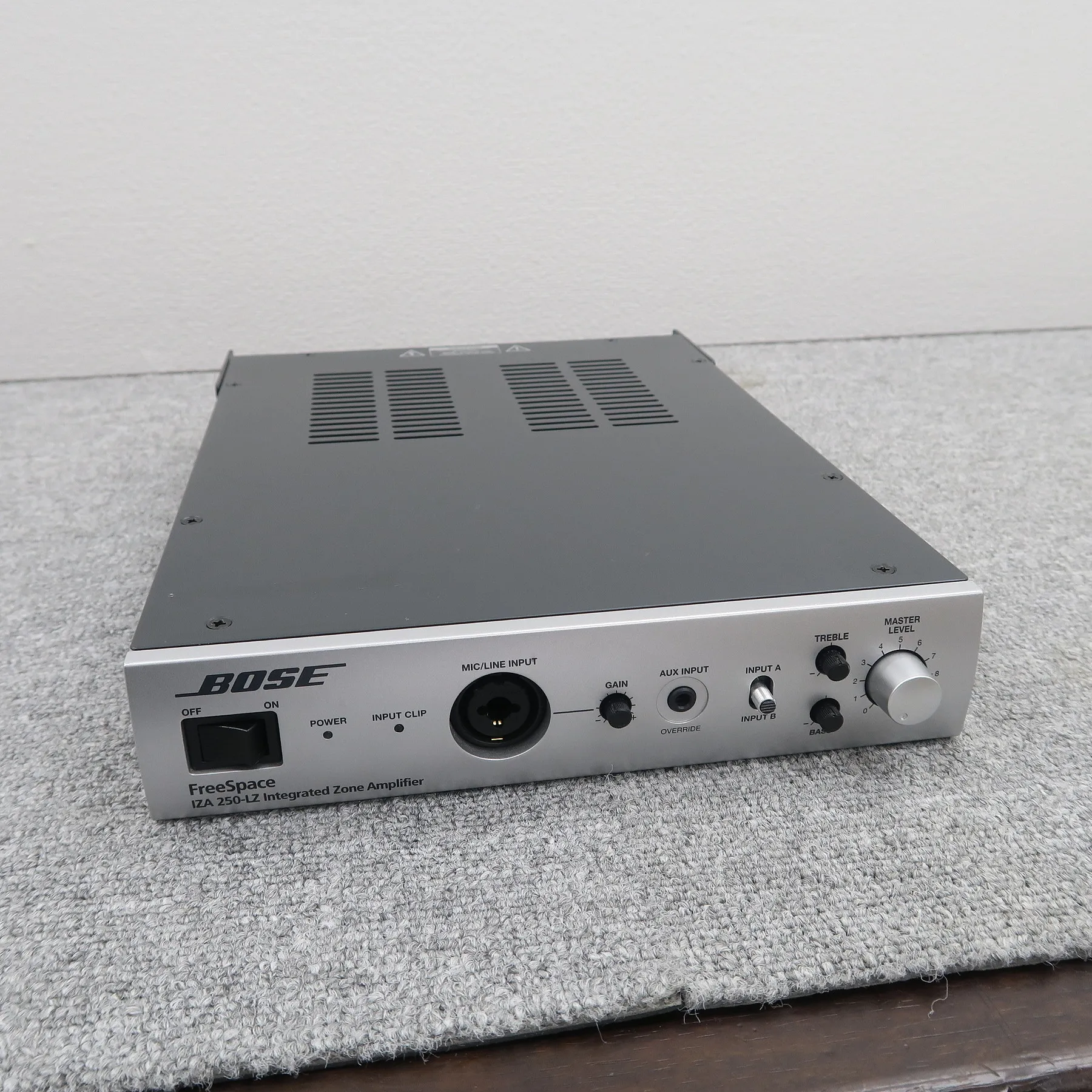 ボーズ BOSE FreeSpace IZA250-LZ パワーアンプ