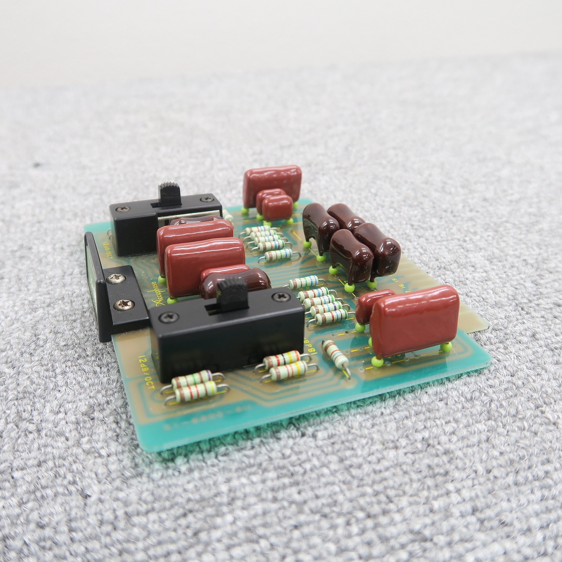 Aランク】アキュフェーズ Accuphase CB-70 クロスオーバーボード