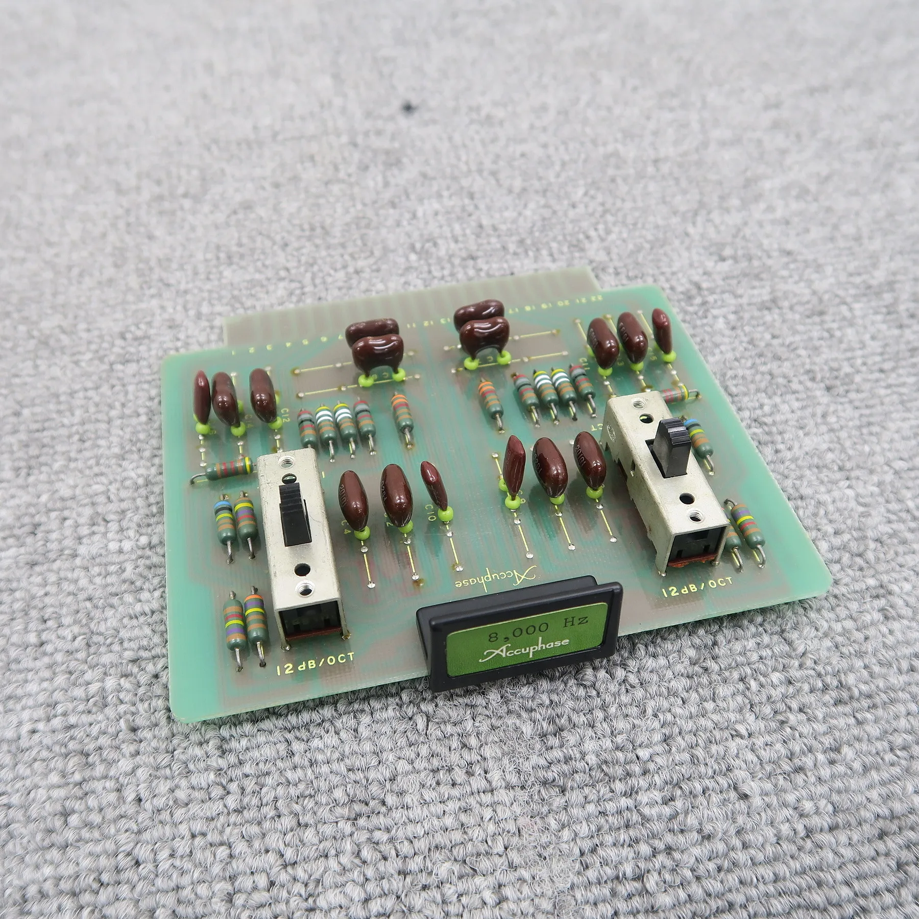 アキュフェーズ Accuphase CB-8000 クロスオーバーボード