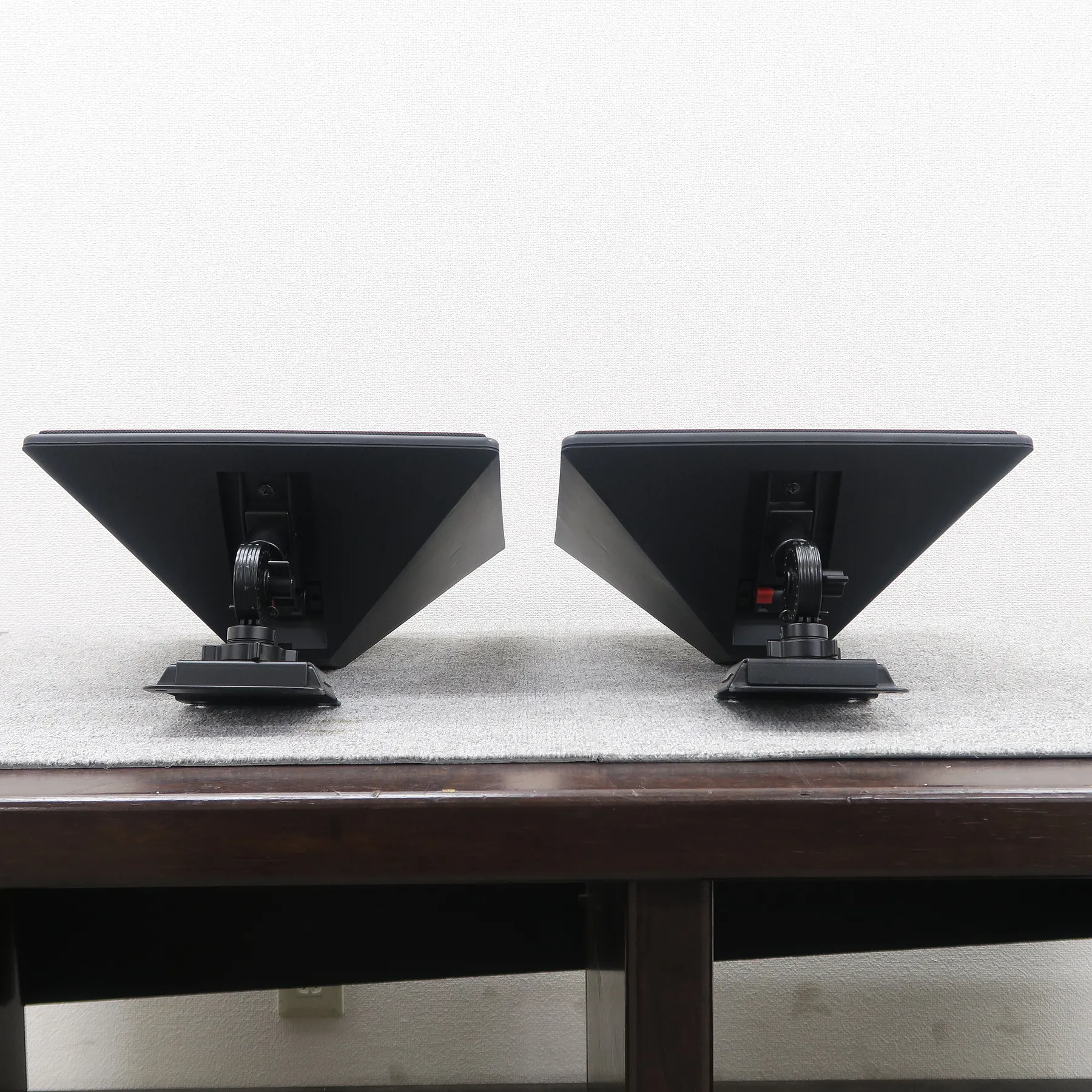 音出し 動作品 BOSE ボーズ 111PYB ペアスピーカー ブラケット 角型 ボーズ BOSE 111PYB スピーカーペア ブラケット付 @50563｜中古