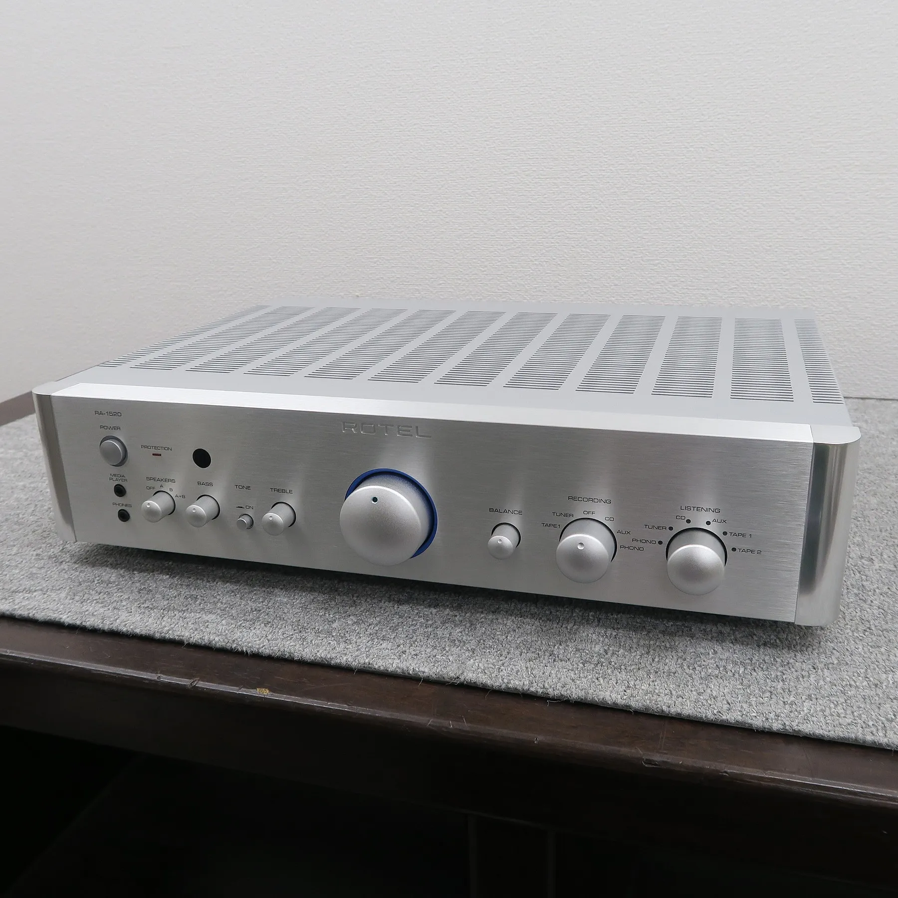 ローテル ROTEL RA-1520 プリメインアンプ