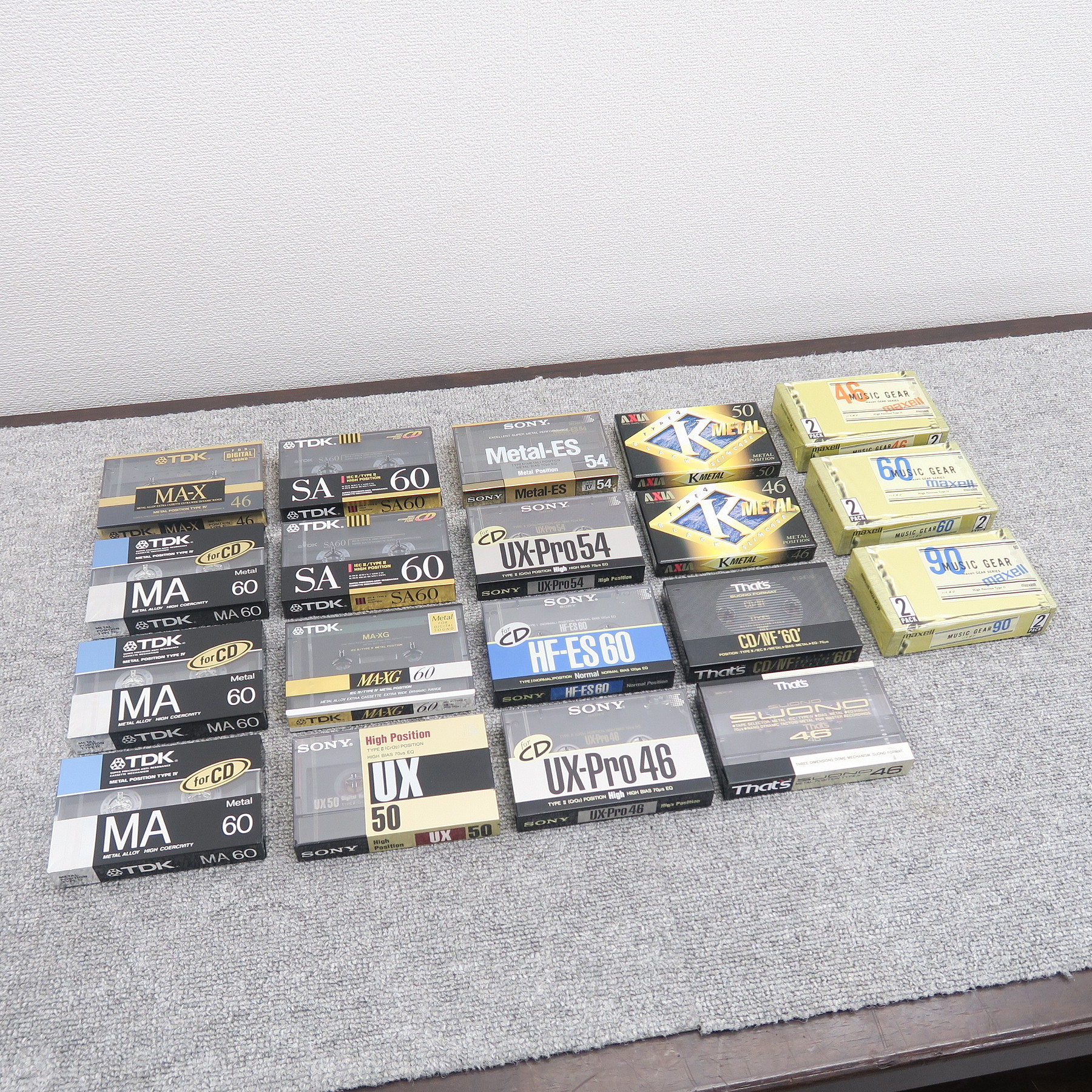 未使用】SONY MAXELL TDK AXIA THAT's カセットテープセット @50660 /  中古オーディオ買取、販売、通販のショップアフロオーディオ横浜