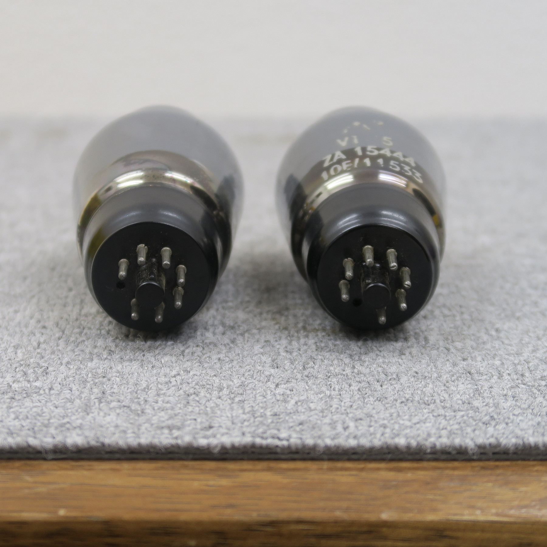 Bランク】マルコーニ MARCONI KT66 2本 スモーク管 真空管 【元箱