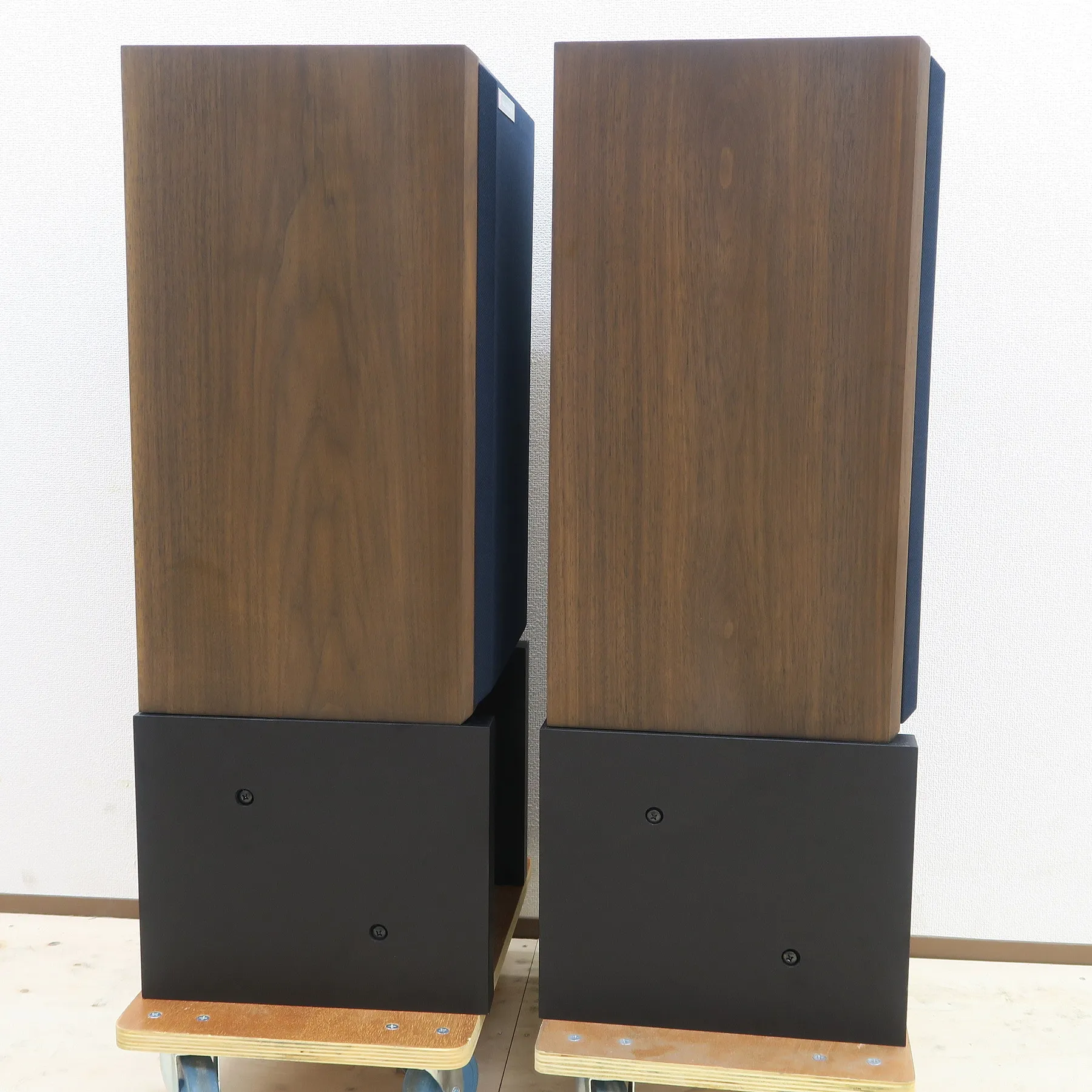 ジェイビーエル JBL 4307 スピーカーペア スタンド付 @50880｜中古