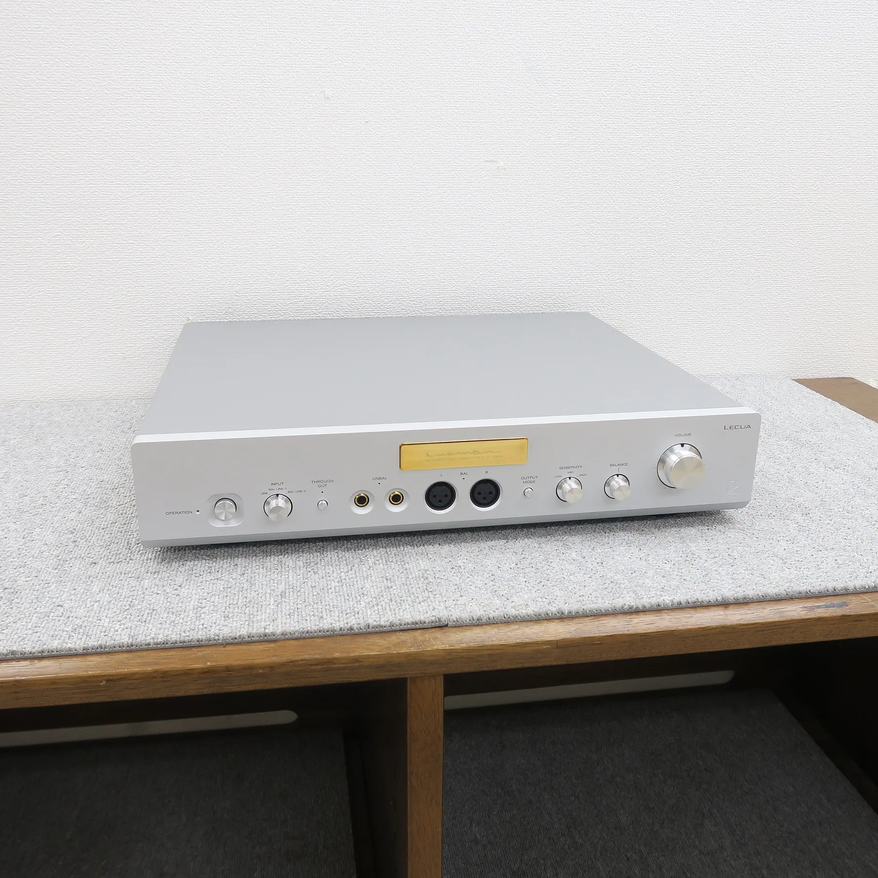 ラックスマン LUXMAN P-700u ヘッドフォンアンプ【元箱】