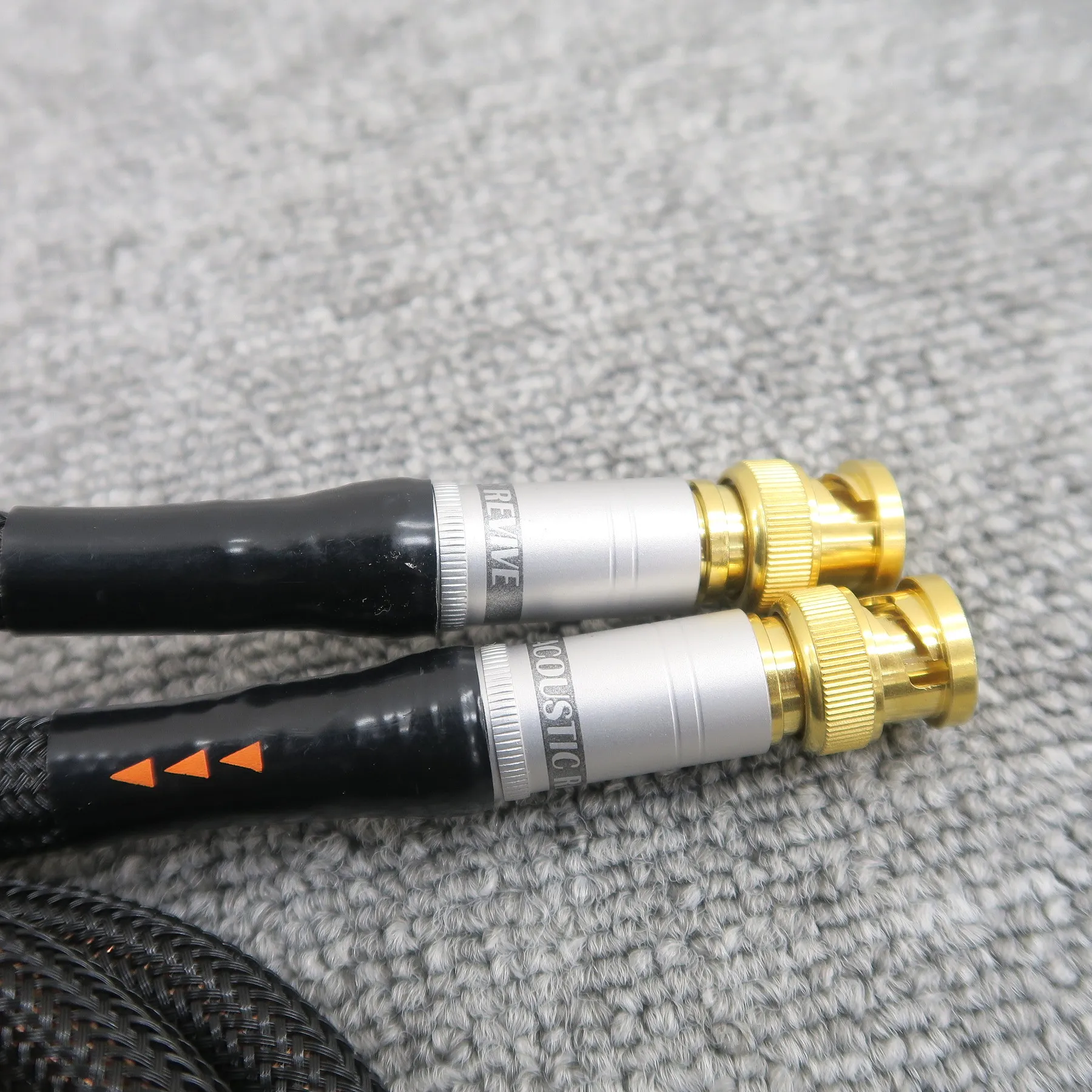 Acoustic Revive COX-1.0tripleC-FM 1.0m BNCケーブル【元箱】@51104