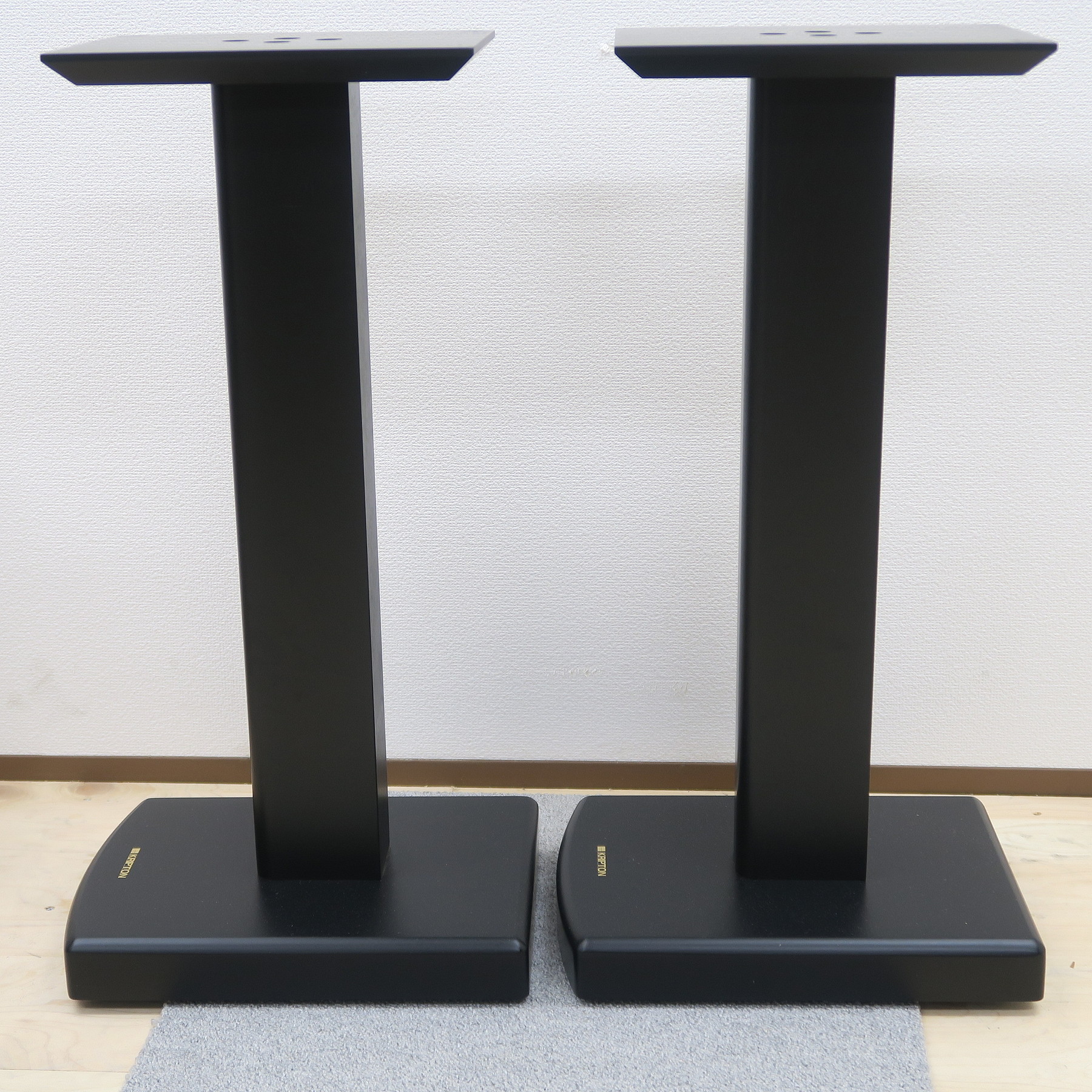 KRIPTON クリプトン SD-1 スピーカースタンド ペア Amazon.co.jp: クリプトン スピーカースタンド（ペア）KRIPTON SD-1