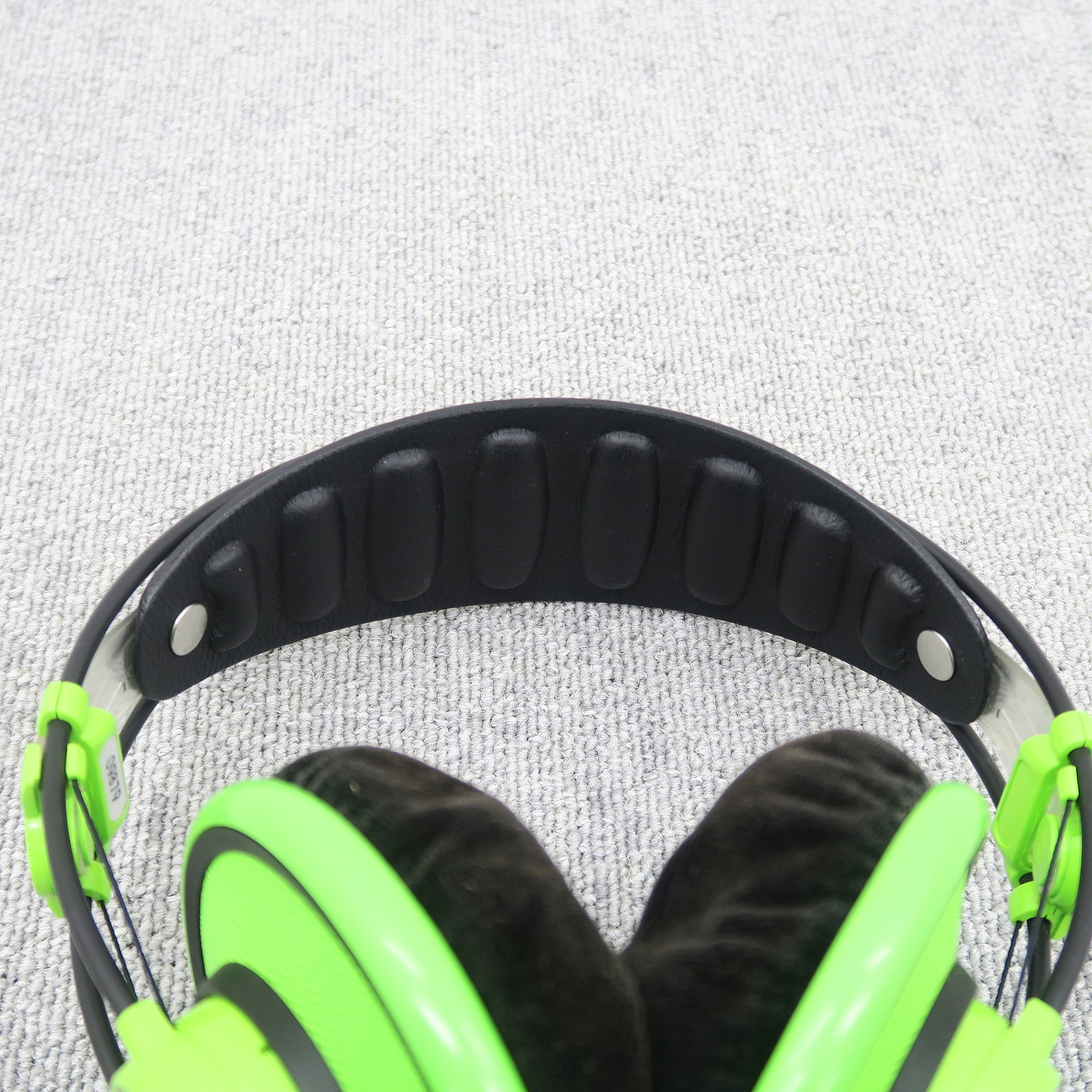 Q701 GREEN ヘッドホン 【公式通販】