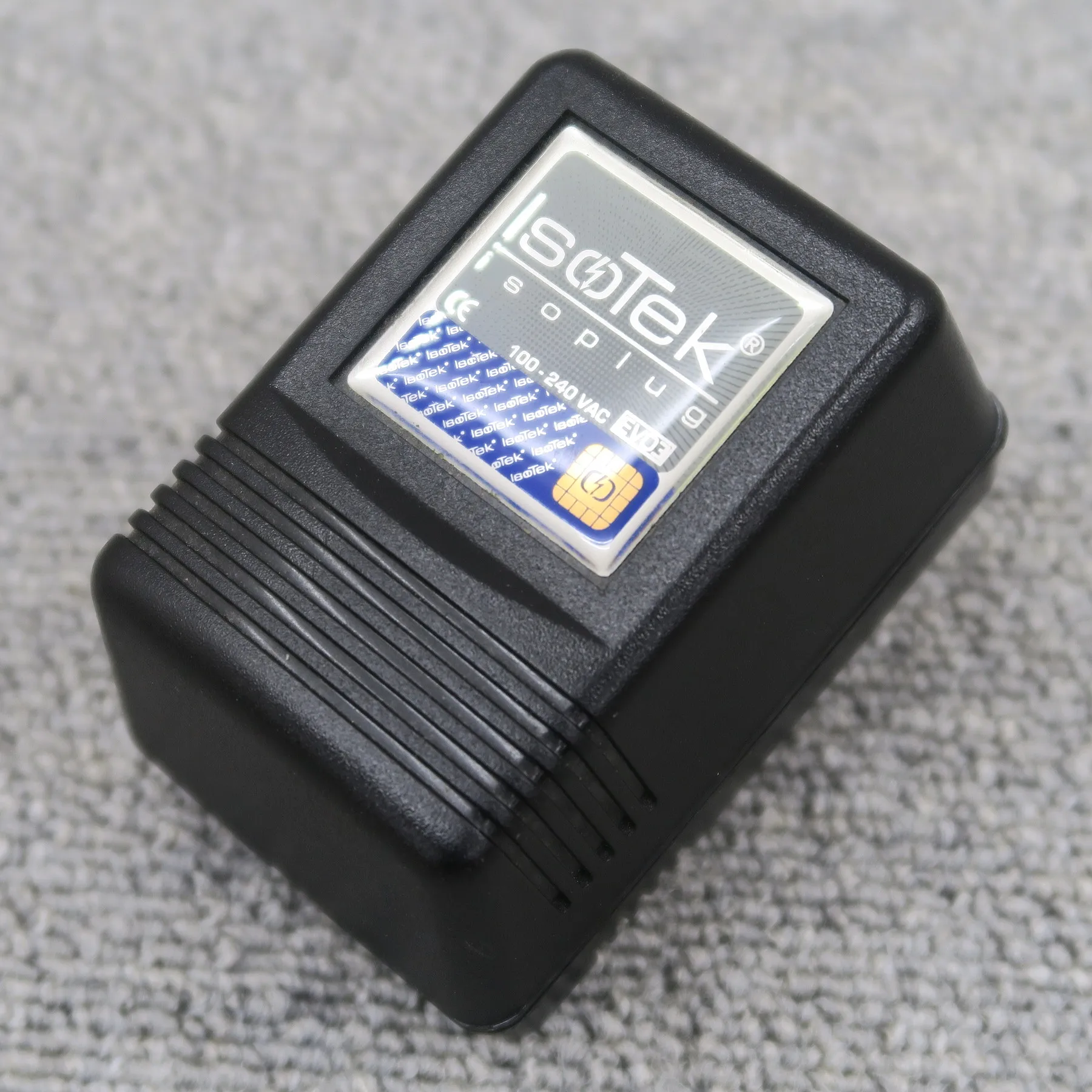 アイソテック IsoTek EVO3 ISOPLUG 電源 【元箱】