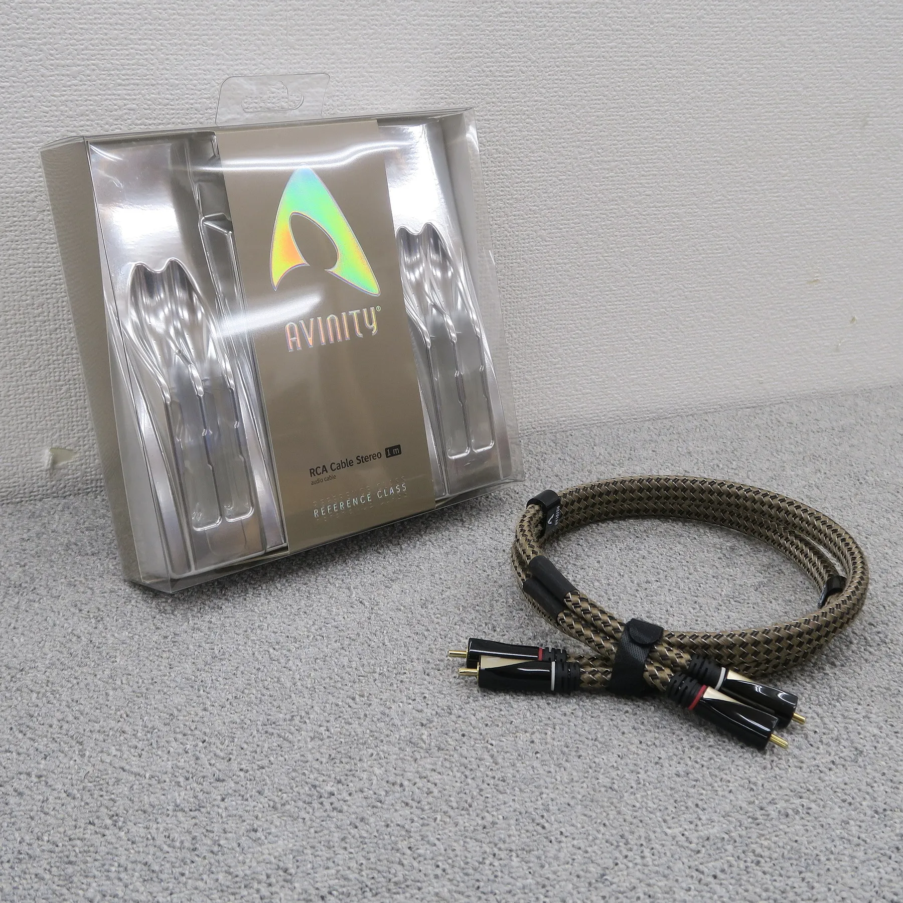 アビニティー AVINITY AR-RCA-ST1M 1.0m RCAケーブル【元箱】