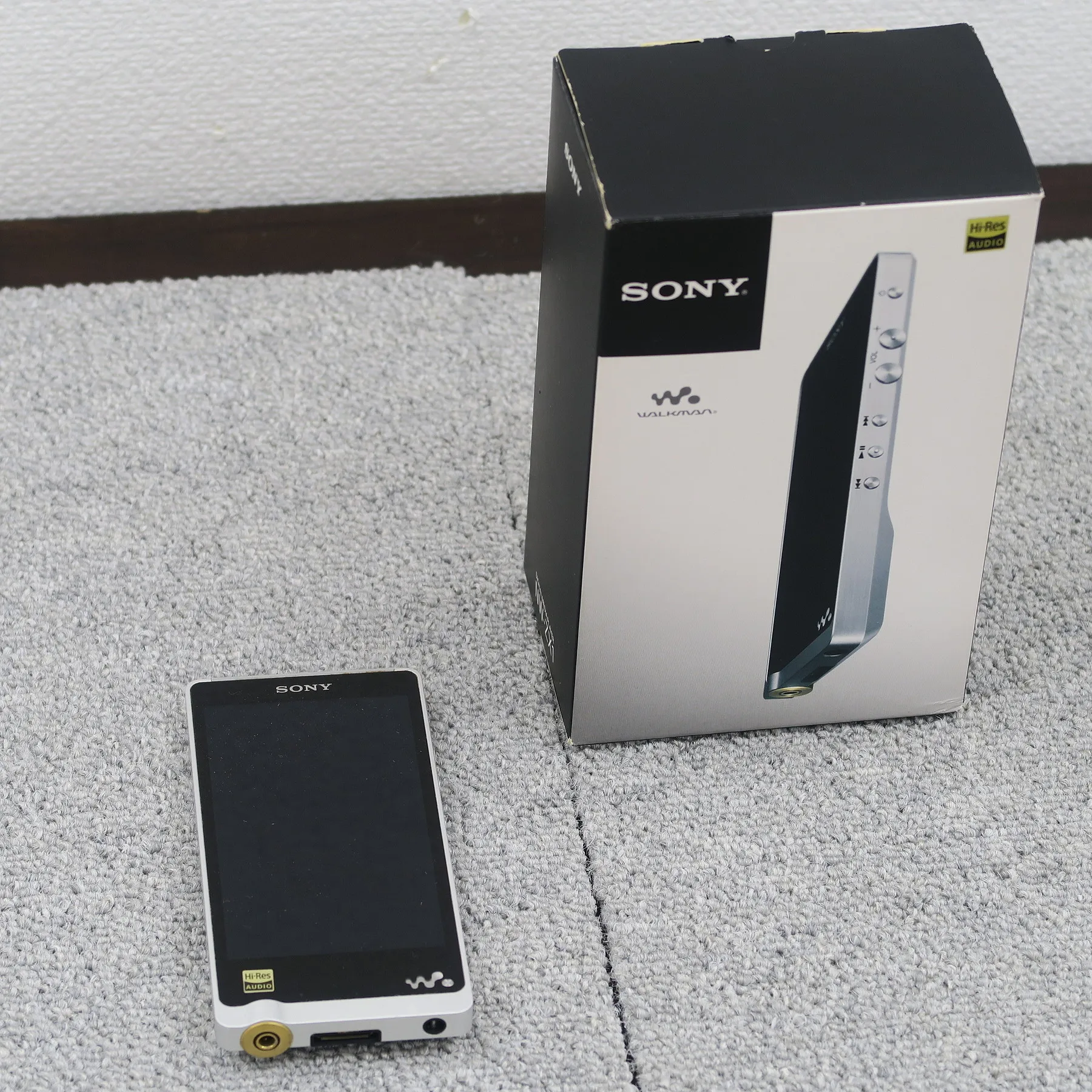 ソニー SONY NW-ZX1 ウォークマン【元箱】