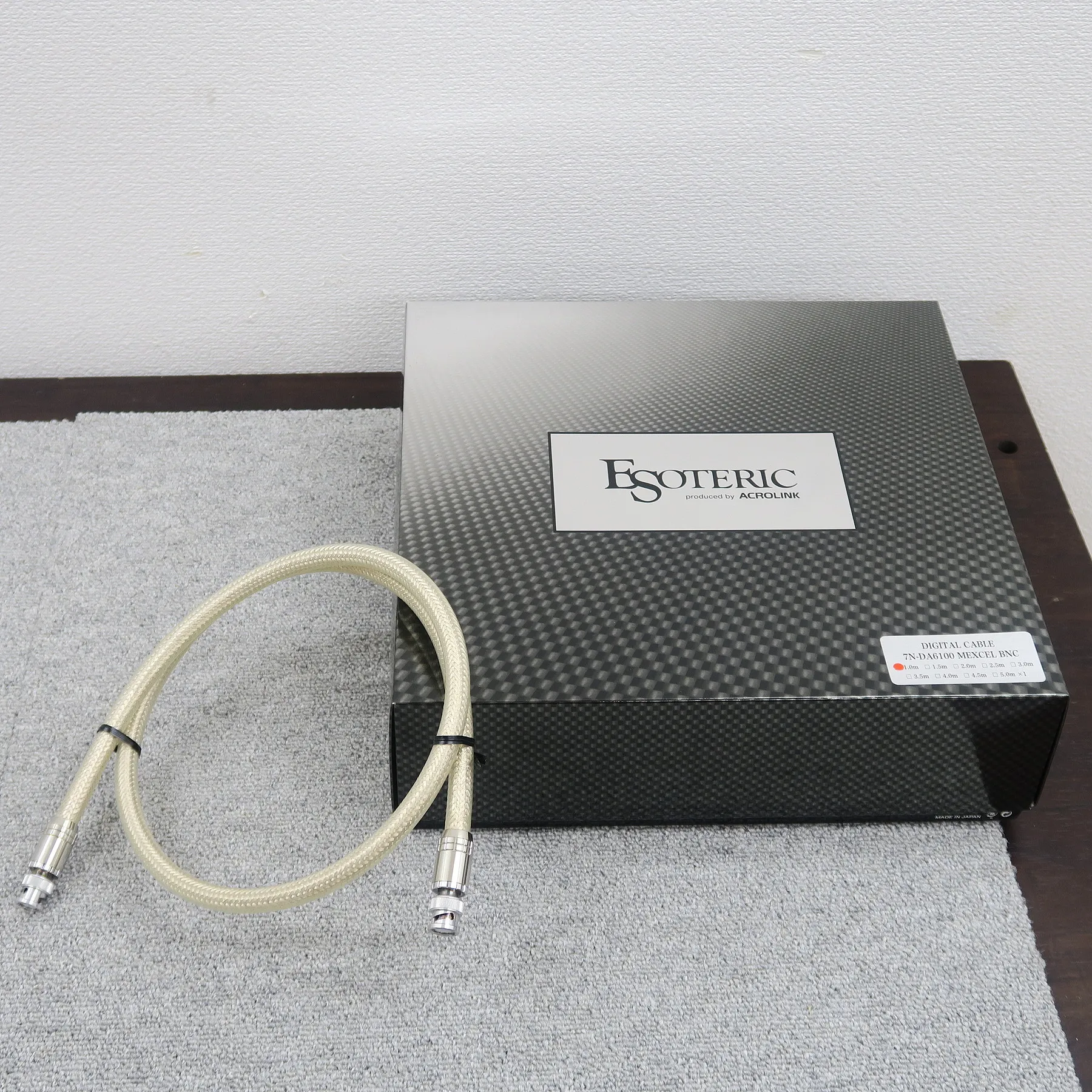 エソテリック ESOTERIC 7N-DA6100 1.0m BNCケーブル【元箱】