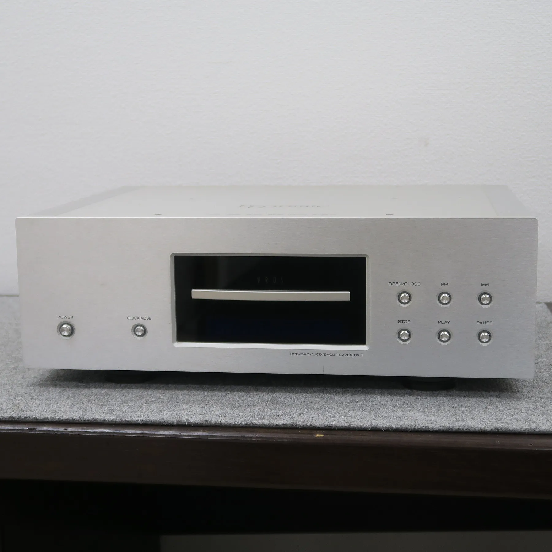 エソテリック ESOTERIC UX-1 ユニバーサルプレーヤー