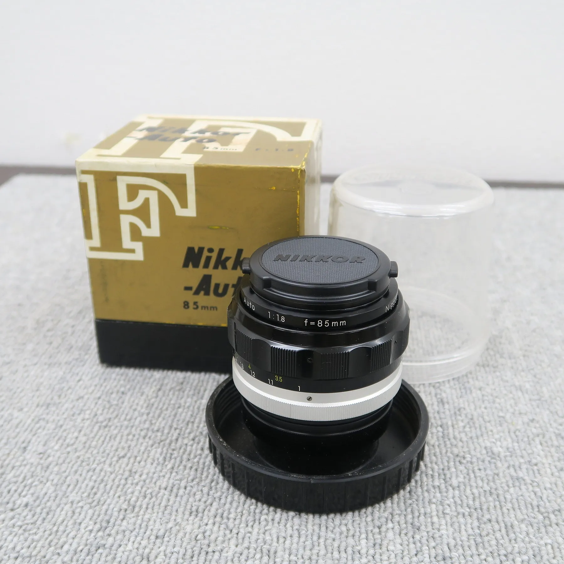 ニコン NIKON Nikkor-H Auto 85mm f/1.8 カメラレンズ 【元箱】