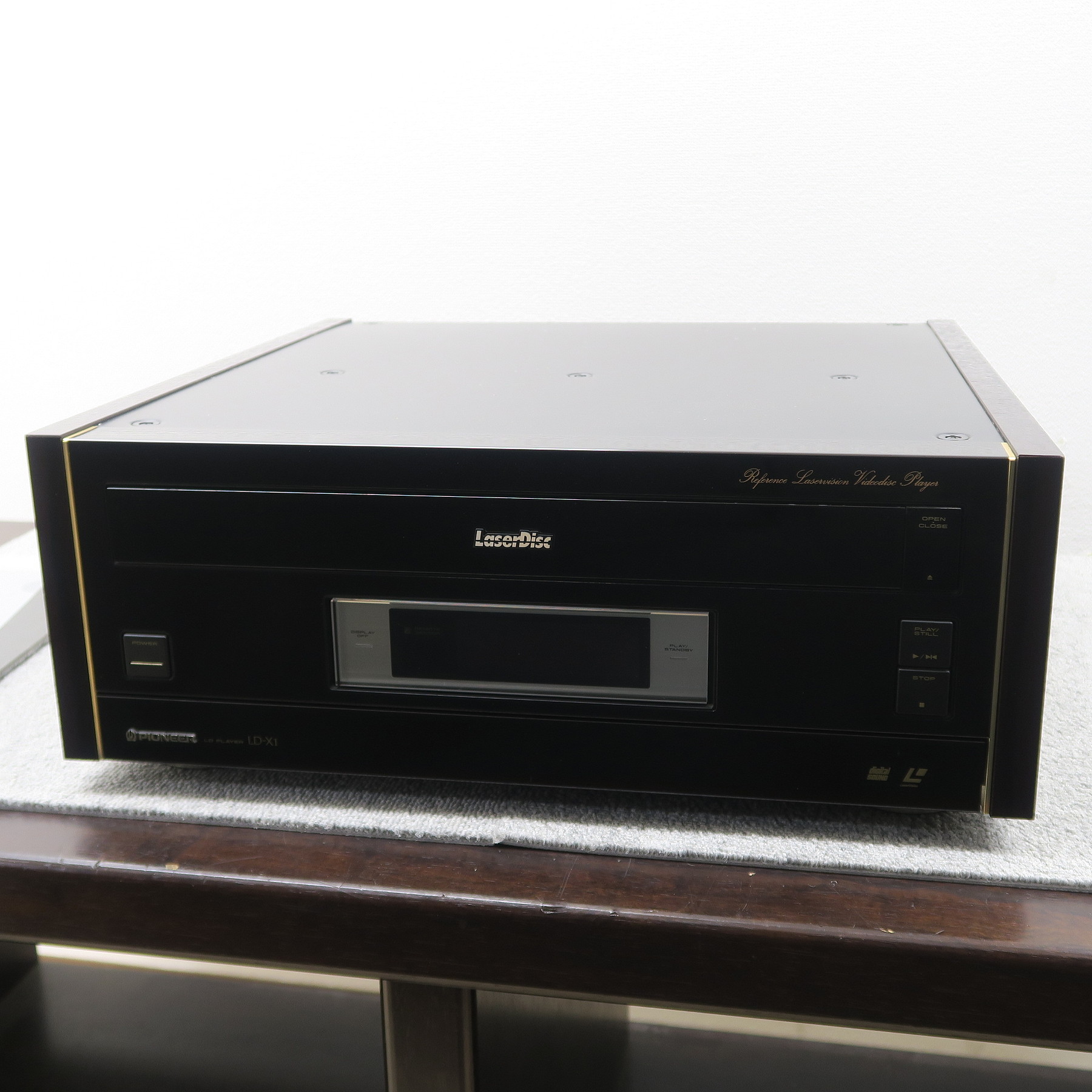 Bランク】パイオニア Pioneer LD-X1 LDデッキ @51412 / 中古オーディオ