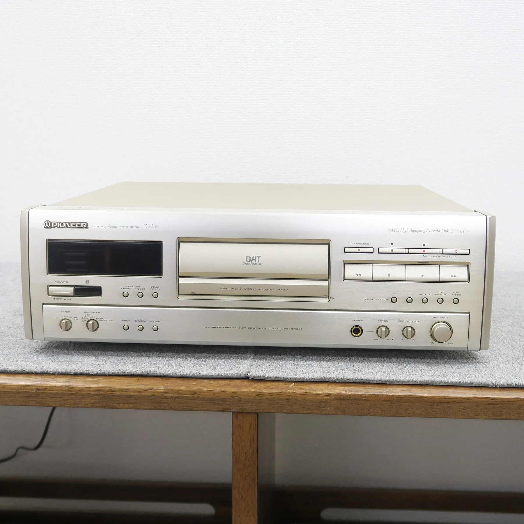パイオニア Pioneer D-06 DATデッキ