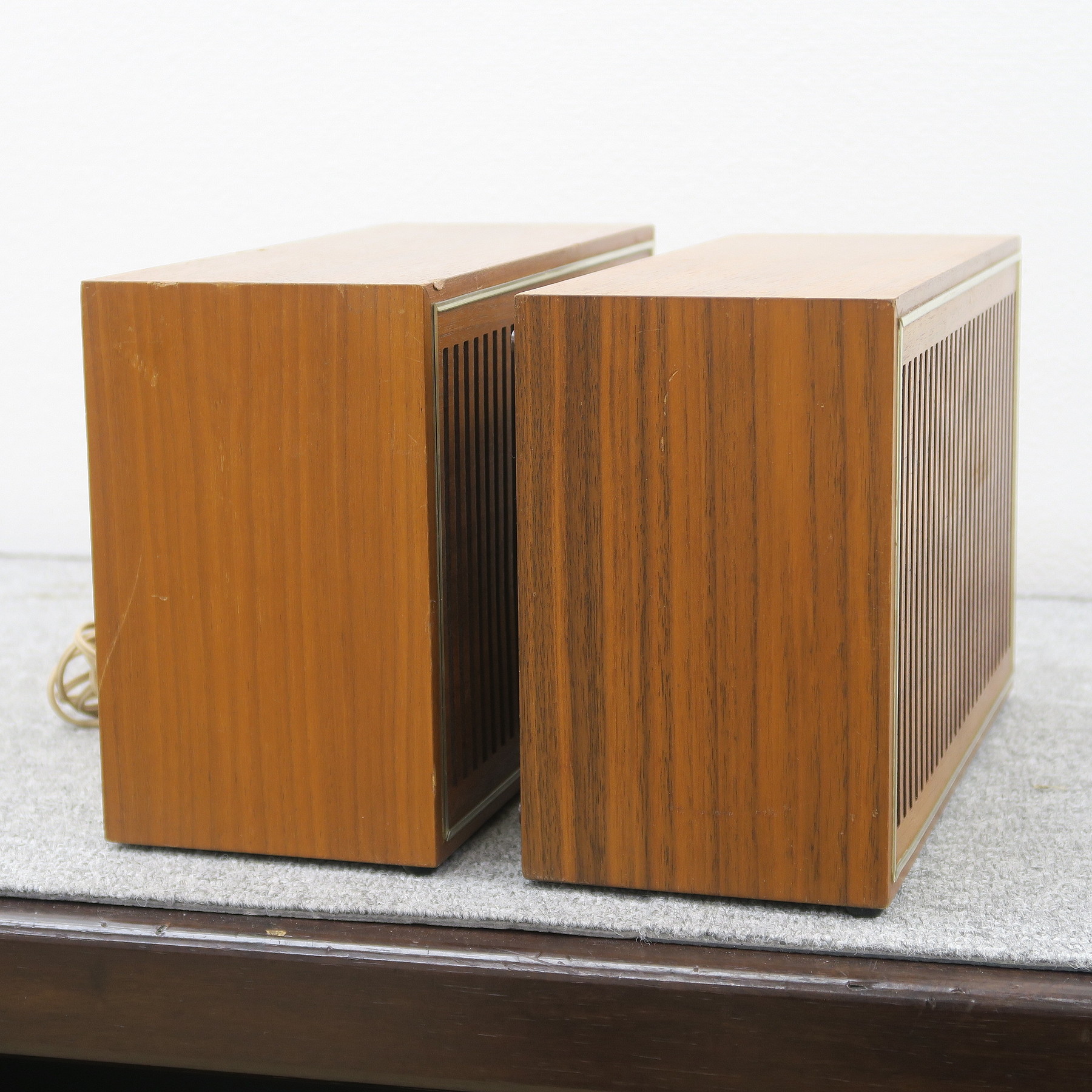Bランク】テレフンケン TELEFUNKEN RS5 スピーカー ペア @51567 Bランク】テレフンケン TELEFUNKEN RS5 スピーカー ペア @51567