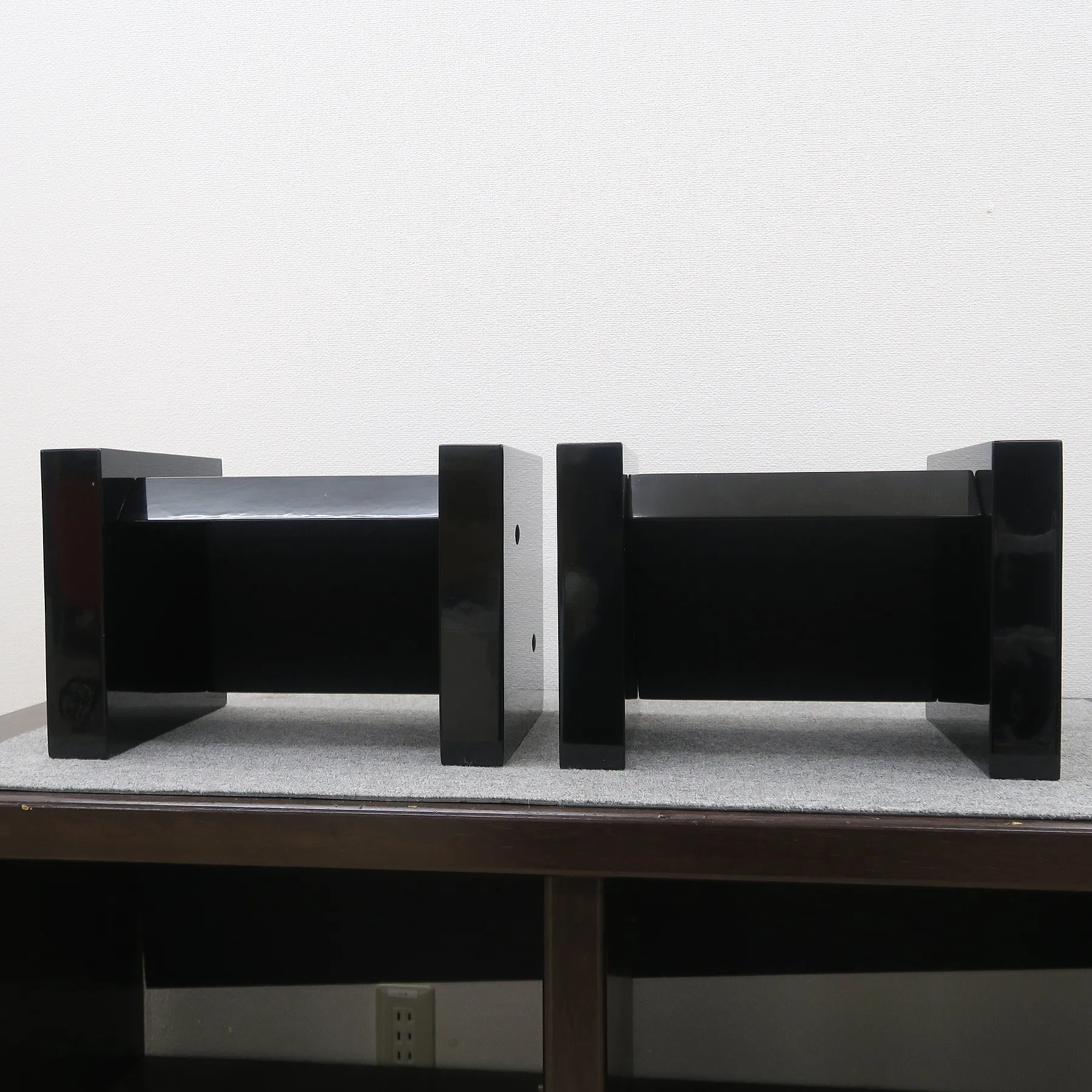 ヤマハ YAMAHA SPS-500 鏡面仕上げ スピーカースタンドペア @51576