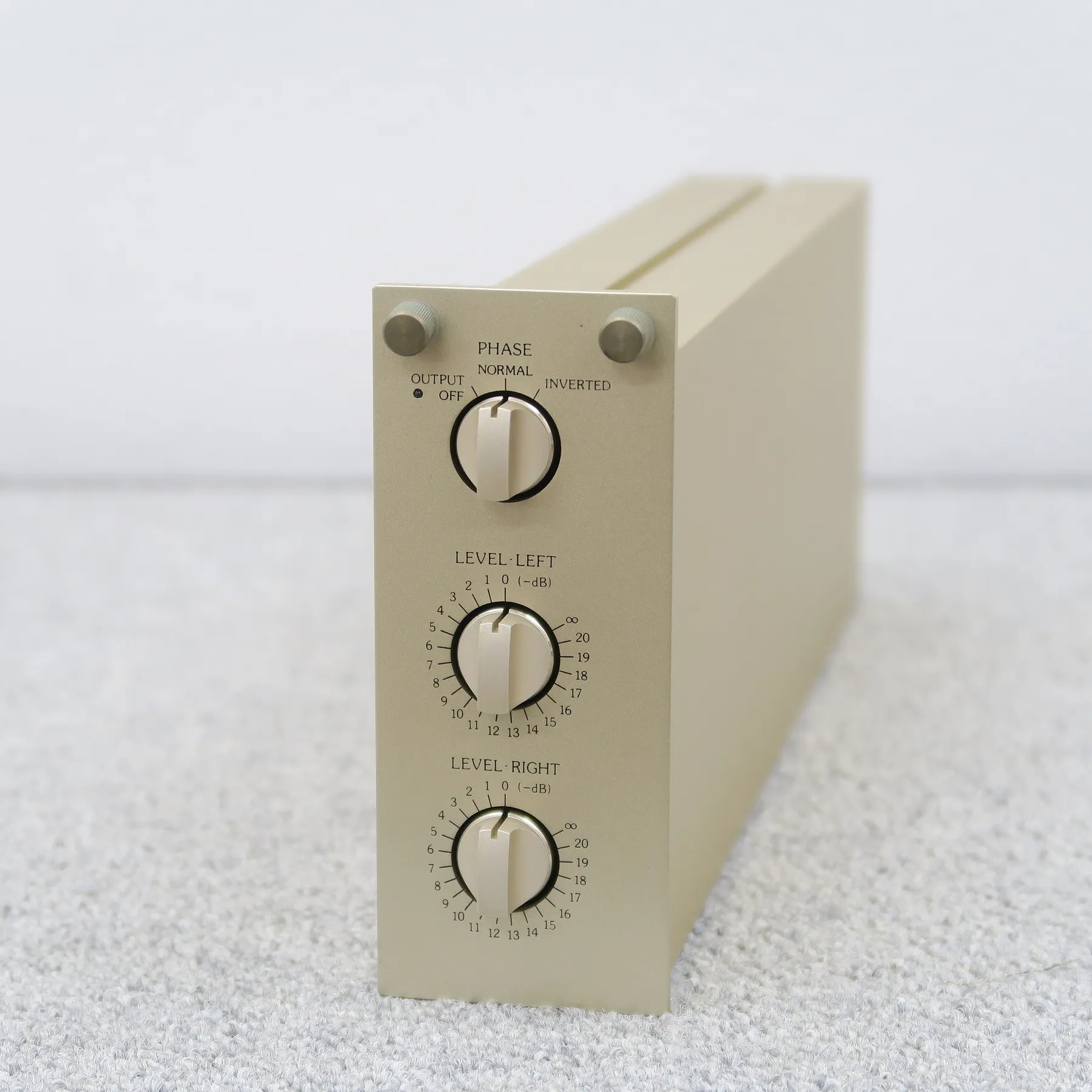 アキュフェーズ Accuphase LA-25 F25用ラインアンプユニット