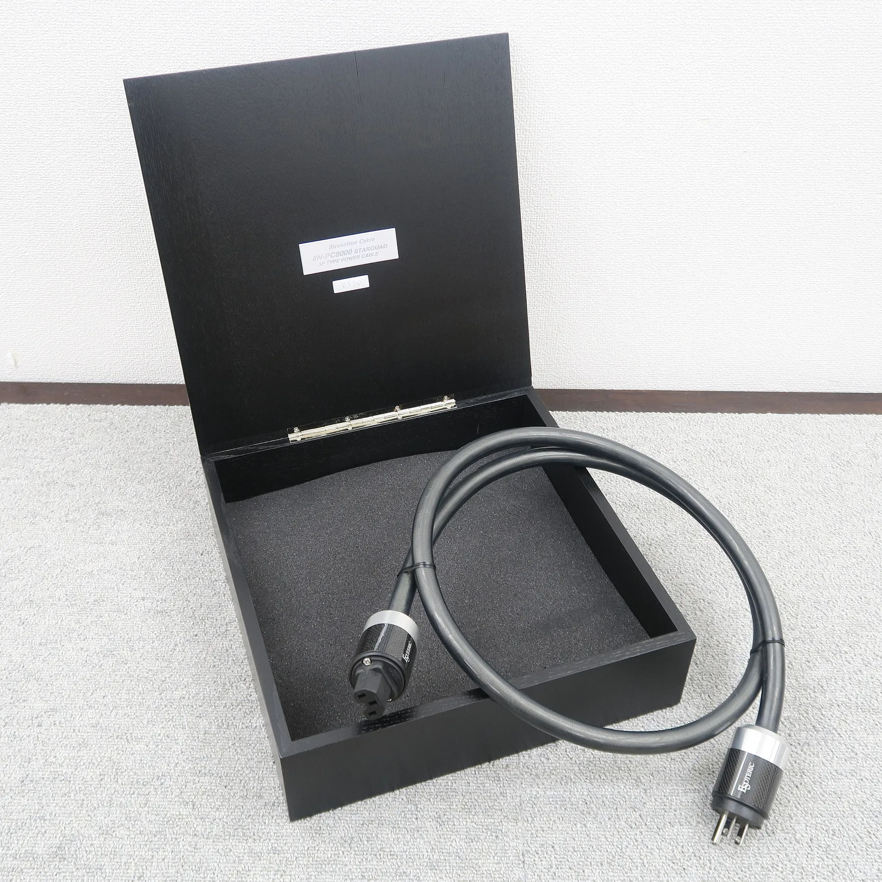 エソテリック ESOTERIC 8N-PC8000 STARQUAD 1.5m 電源ケーブル【元箱】