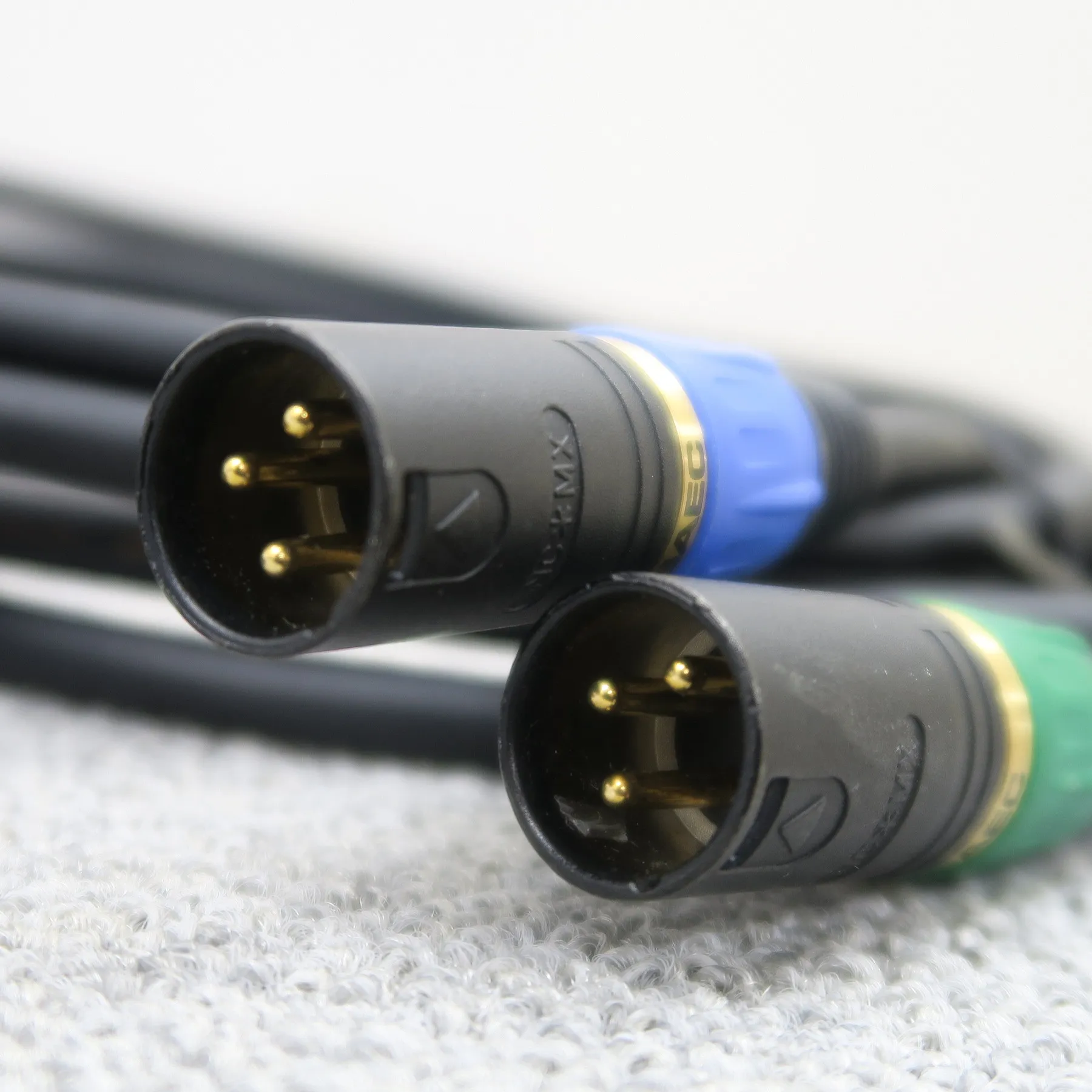 サエク SAEC STRESS FREE 6N HYBRID CABLE XLR 1.5m XLRケーブルペア