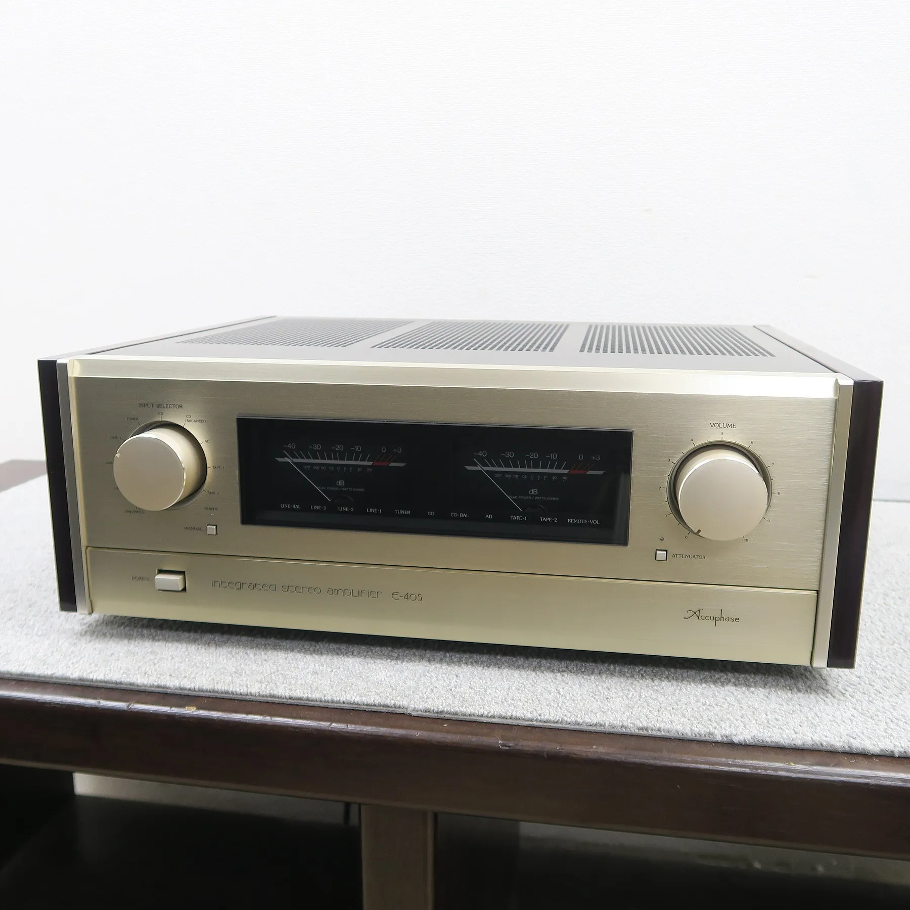 アキュフェーズ Accuphase E-405 プリメインアンプ 【元箱】
