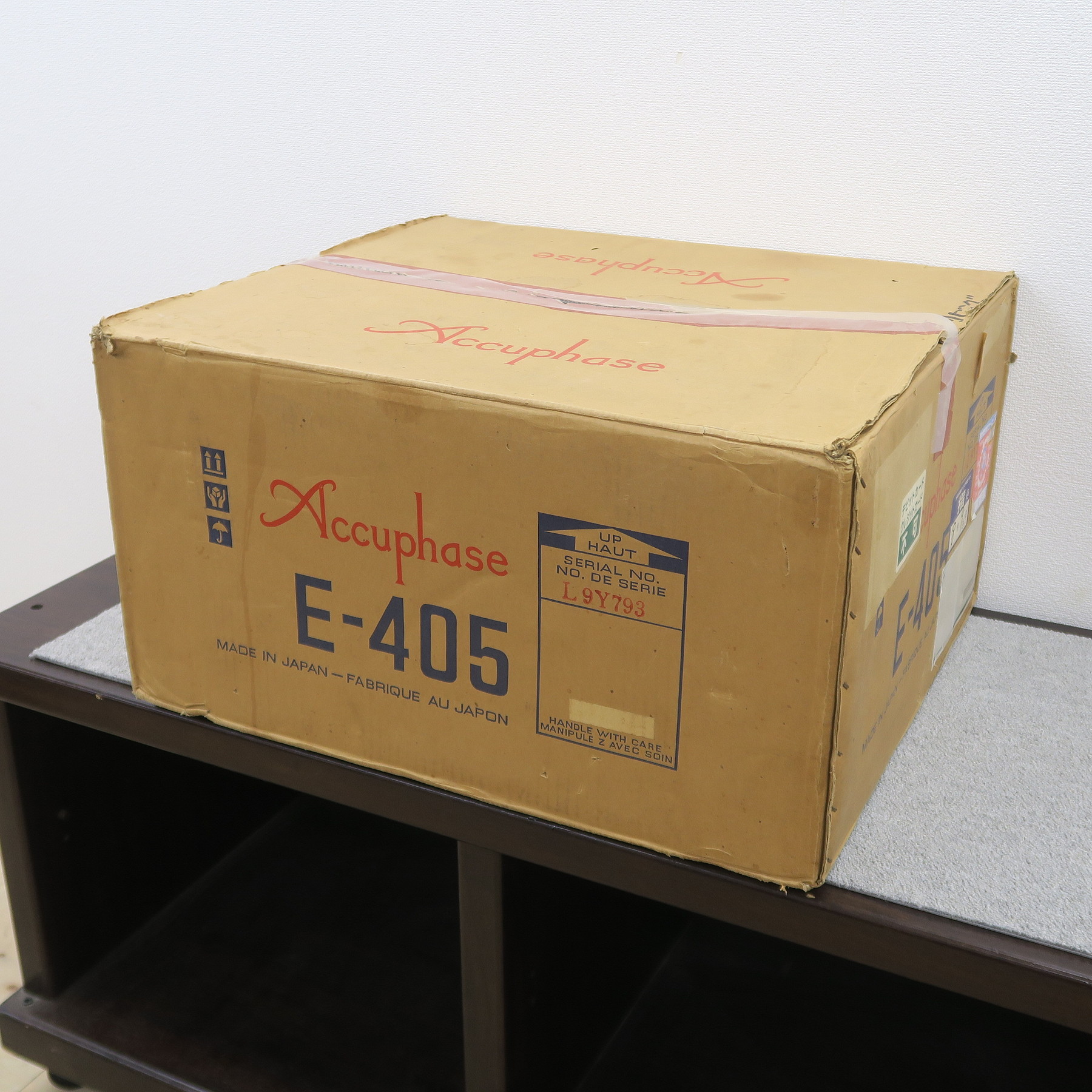 Bランク】アキュフェーズ Accuphase E-405 プリメインアンプ 【元箱