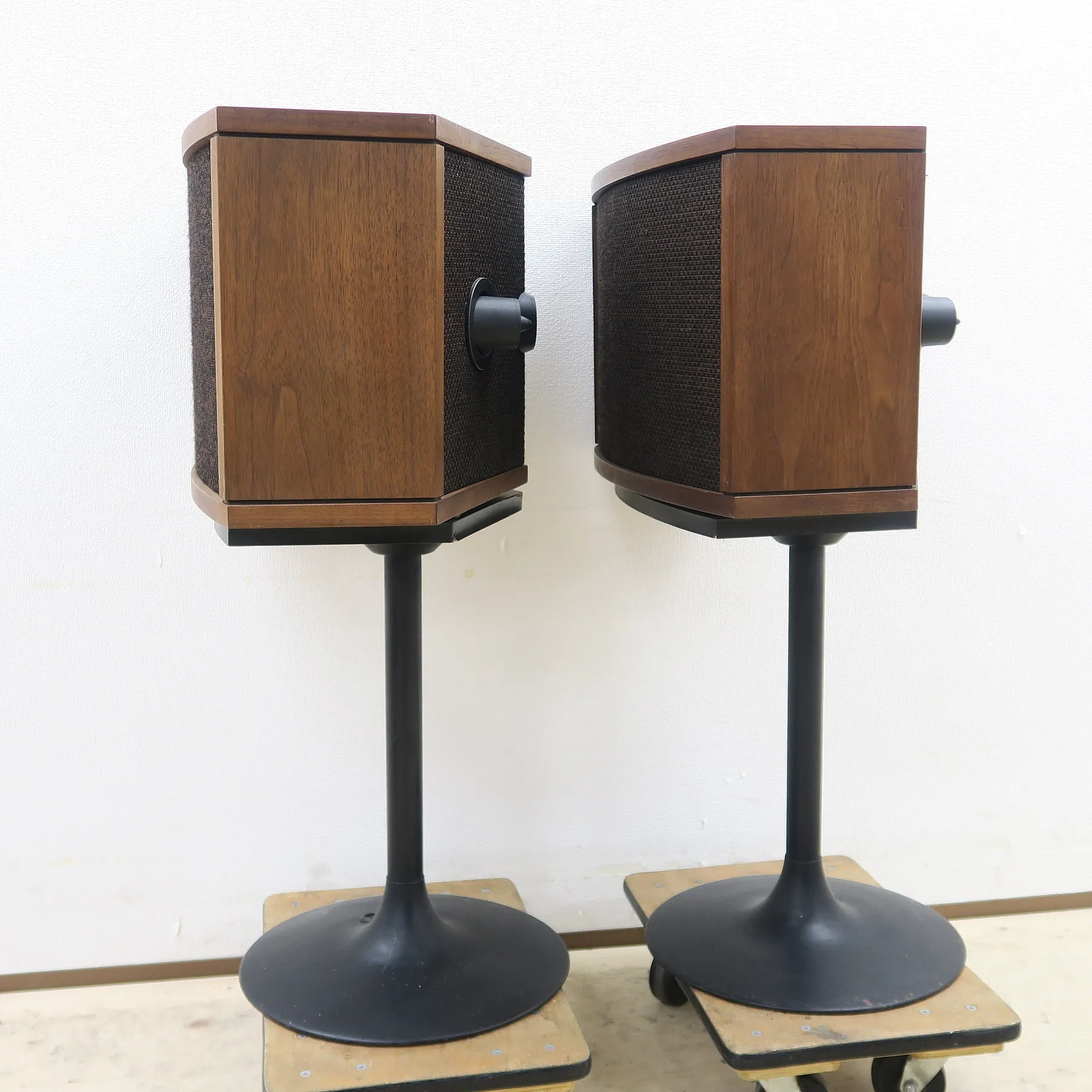 ボーズ BOSE 901 Ⅳ スピーカーペア スタンド付き【元箱】@52311｜中古