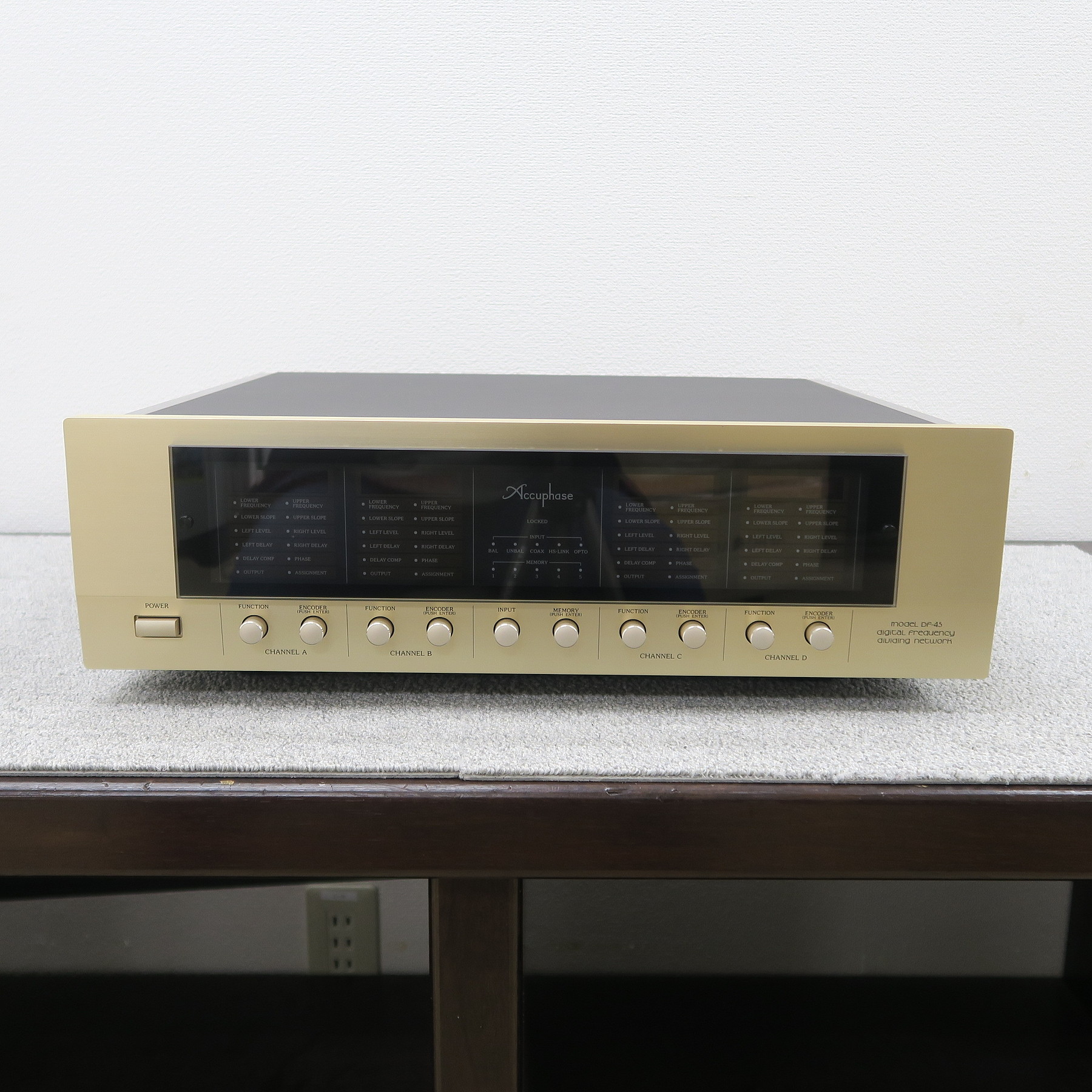 Aランク】アキュフェーズ Accuphase DF-45 チャンネルデバイダー @51542 /  中古オーディオ買取、販売、通販のショップアフロオーディオ横浜