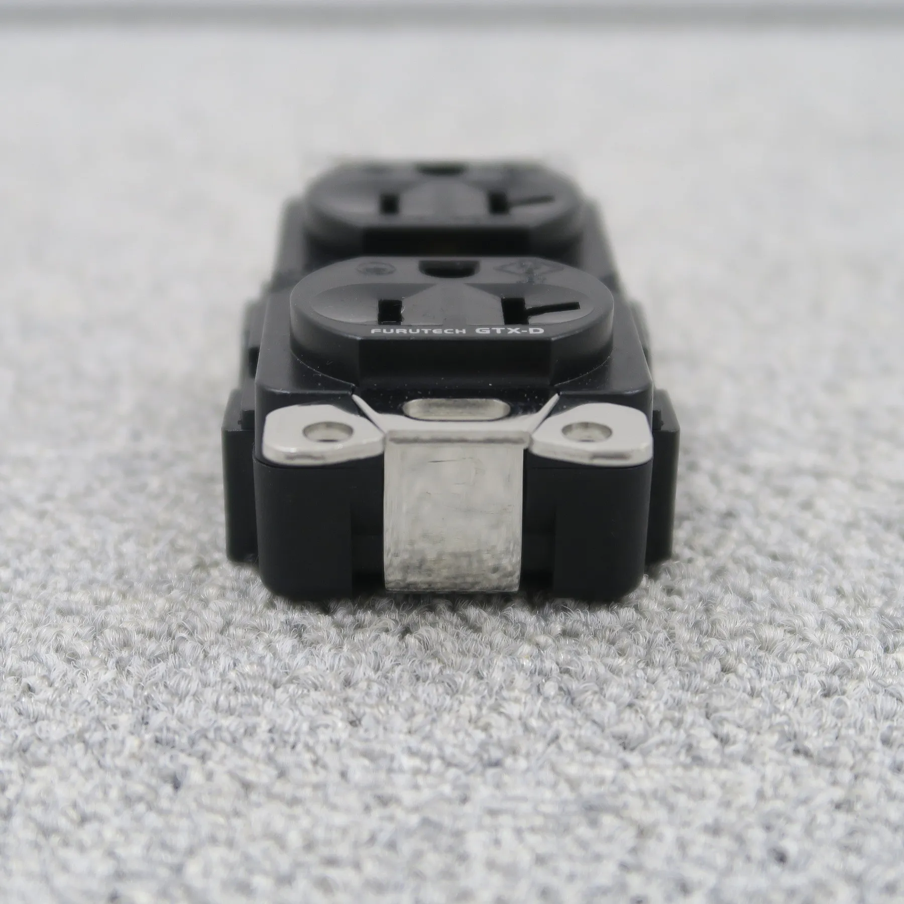 フルテック FURUTECH GTX-D (G) 電源 壁コンセント@52527｜中古