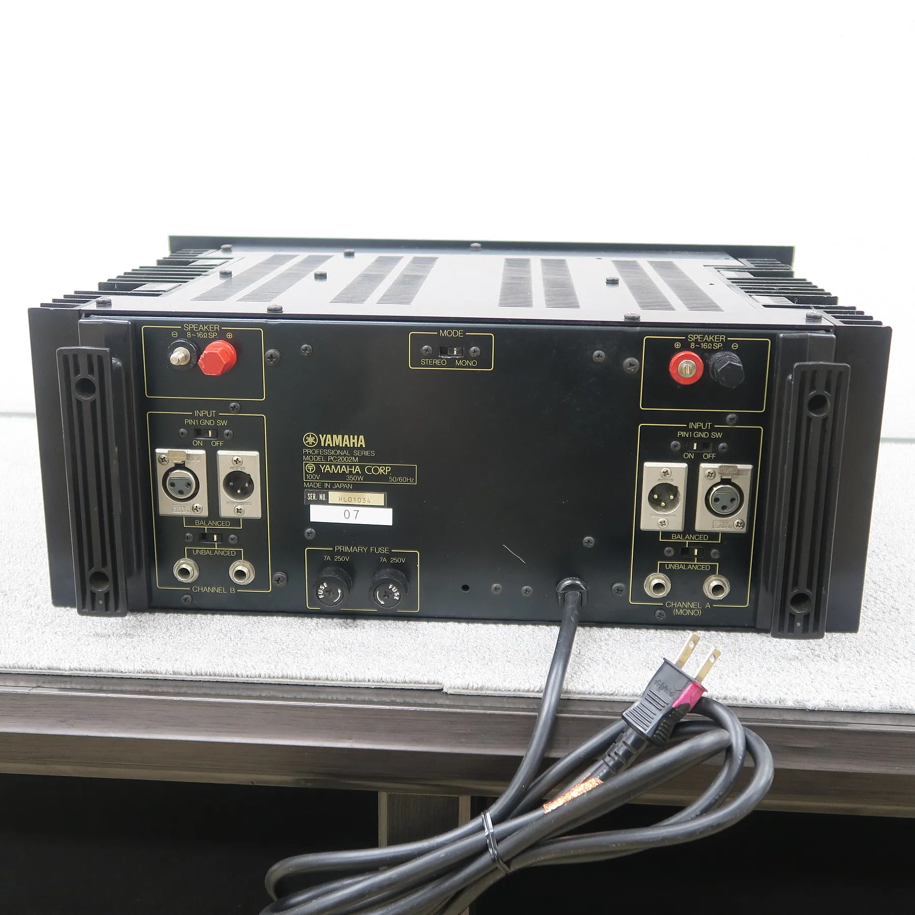 ヤマハ YAMAHA PC2002M PAパワーアンプ @52725｜中古オーディオ販売