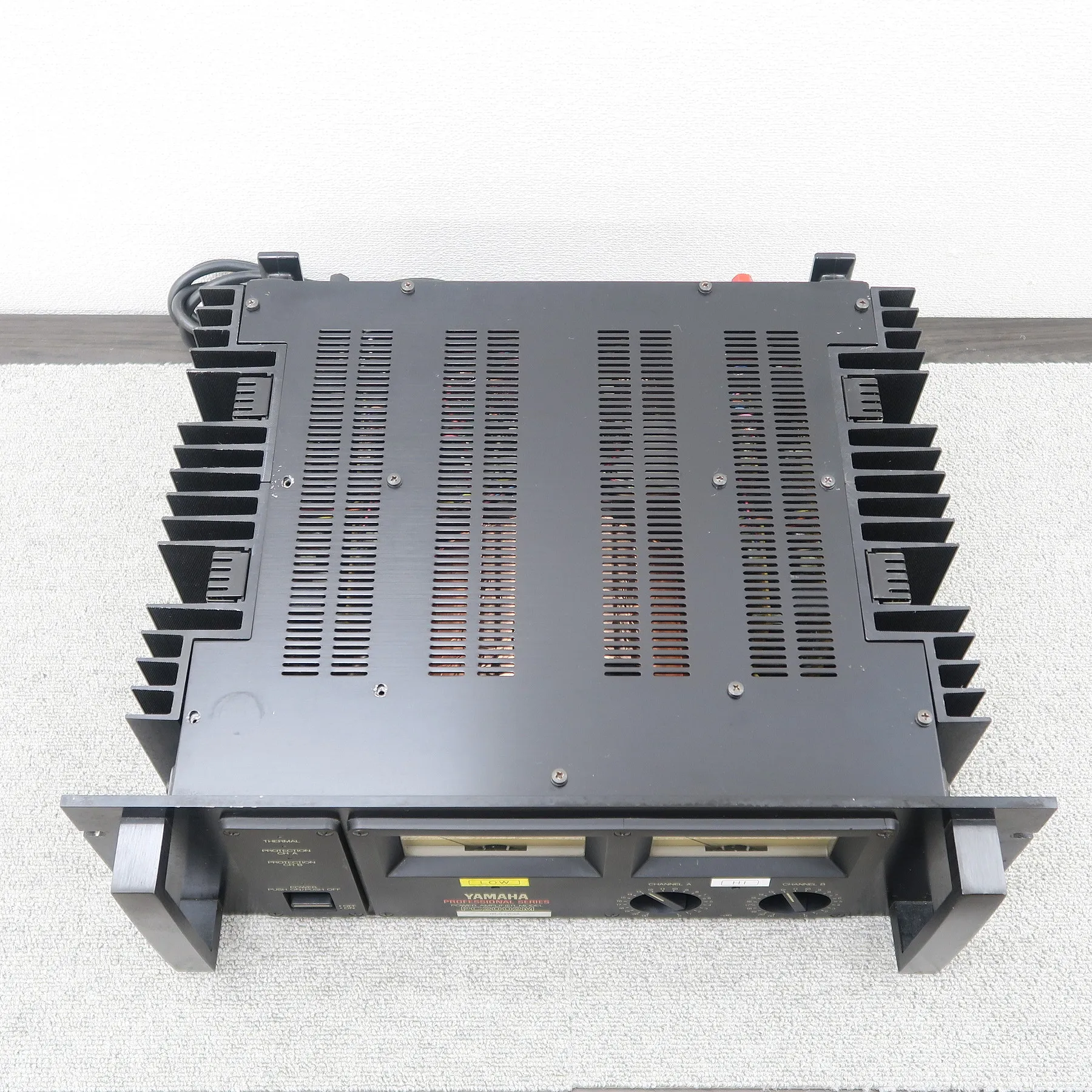 YAMAHA PC2002 パワーアンプ 本体 ヤマハ YAMAHA PC2002M PAパワーアンプ @52725｜中古オーディオ販売