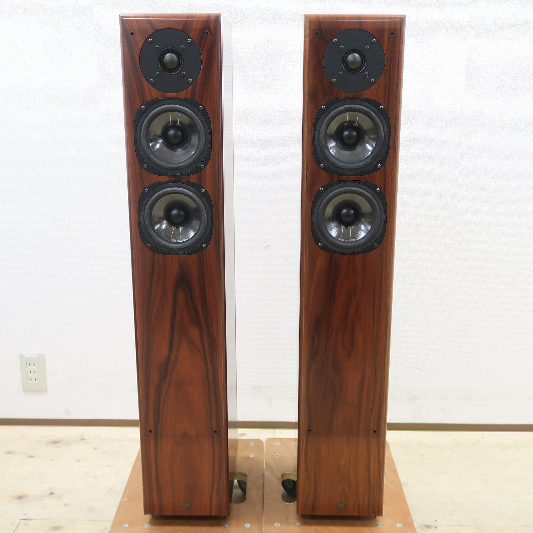 ジャンク】ウィーンアコースティック Vienna acoustics T-2 スピーカー