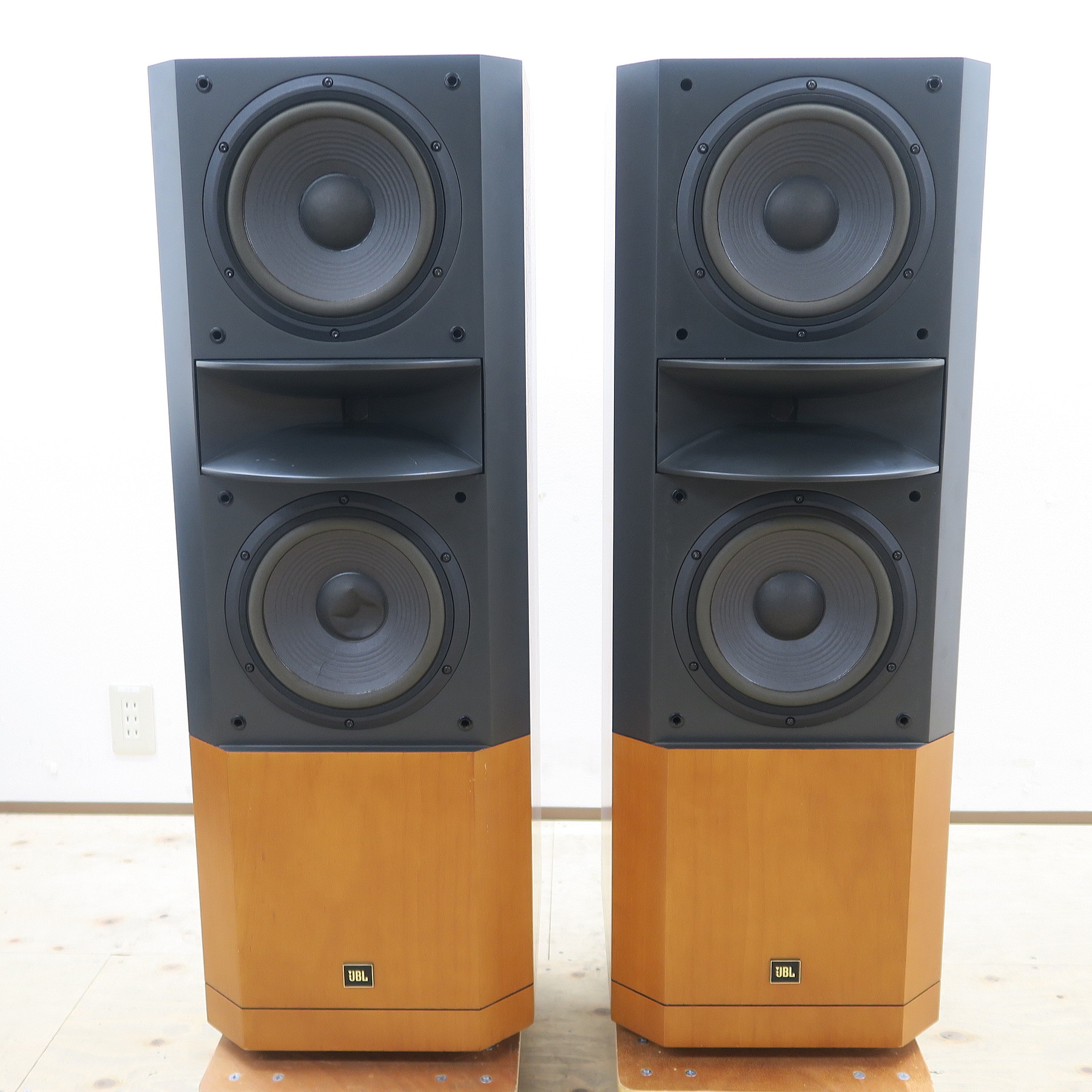 スピーカー JBL S2400 左右