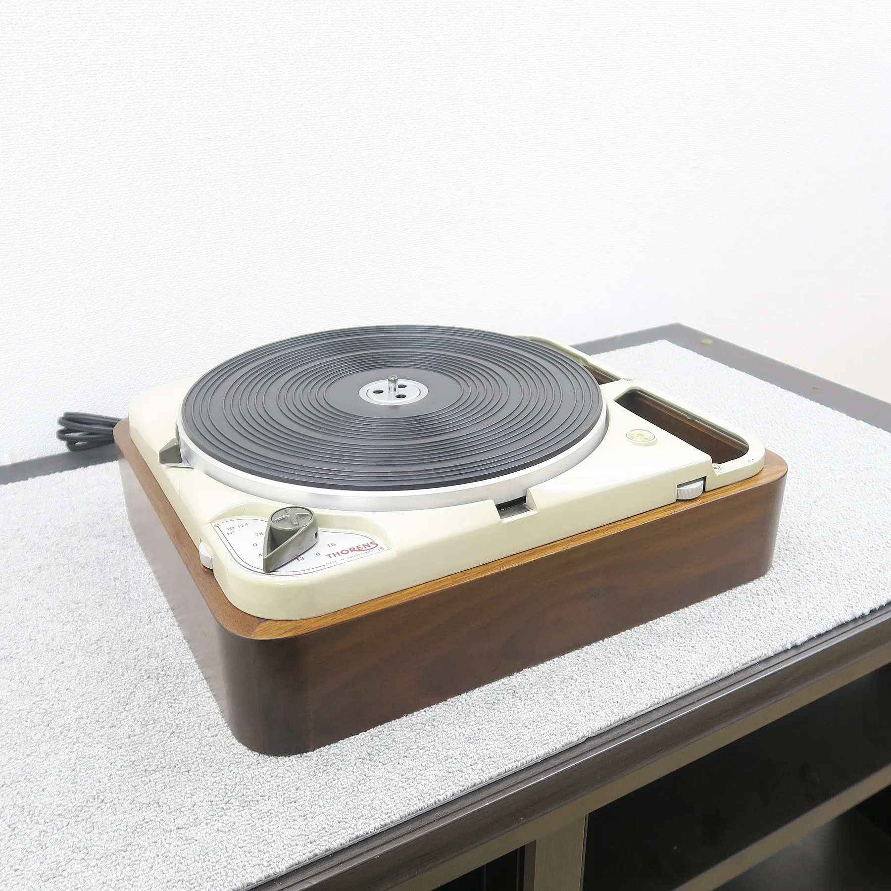 トーレンス THORENS TD124 ターンテーブル