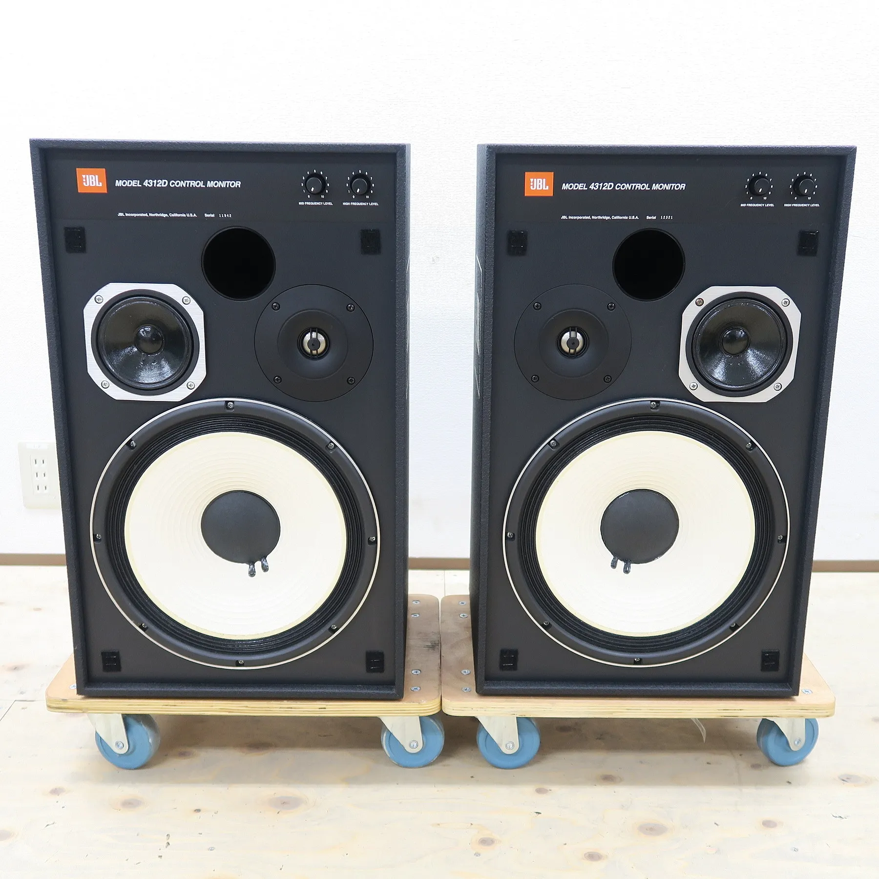 ジェイビーエル JBL 4312D スピーカーペア