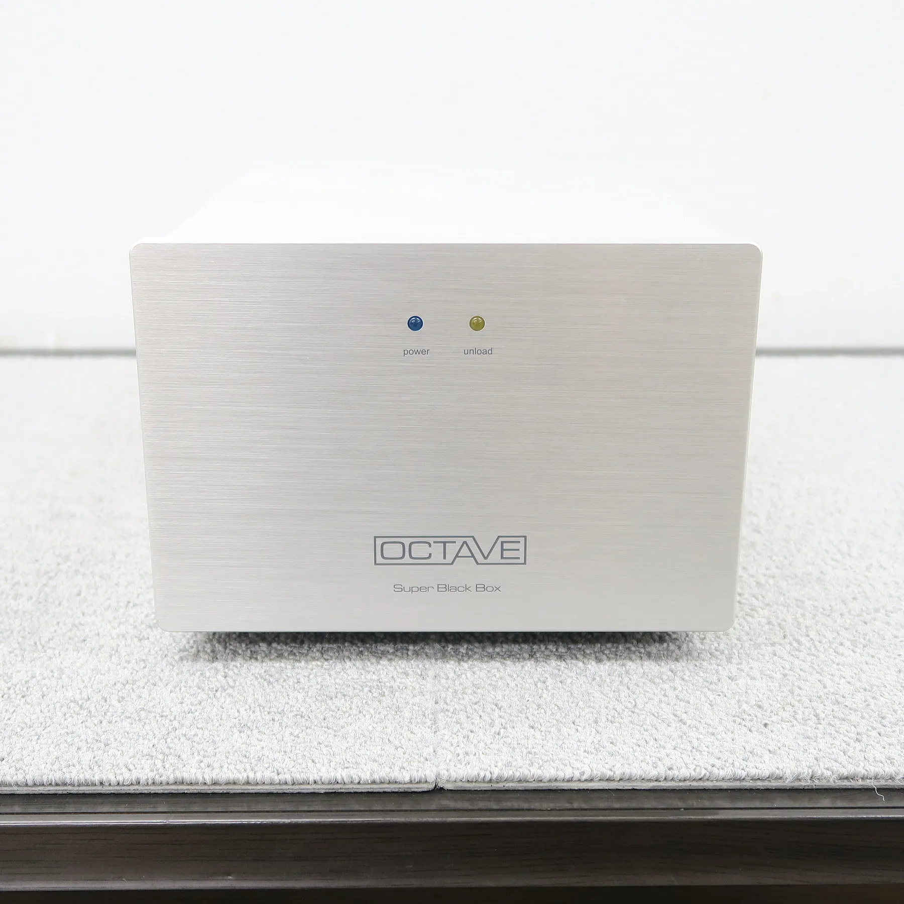 オクターブ OCTAVE Super Black Box 電源 【元箱】