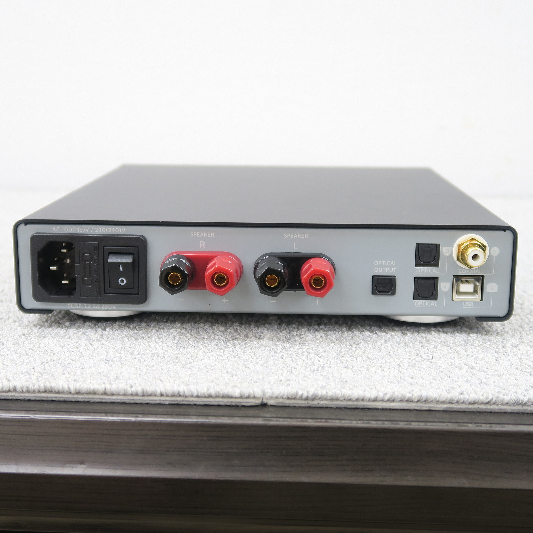 Aランク】ニューフォース NuForce DDA-100 プリメインアンプ Aランク】ニューフォース NuForce DDA-100 プリメインアンプ