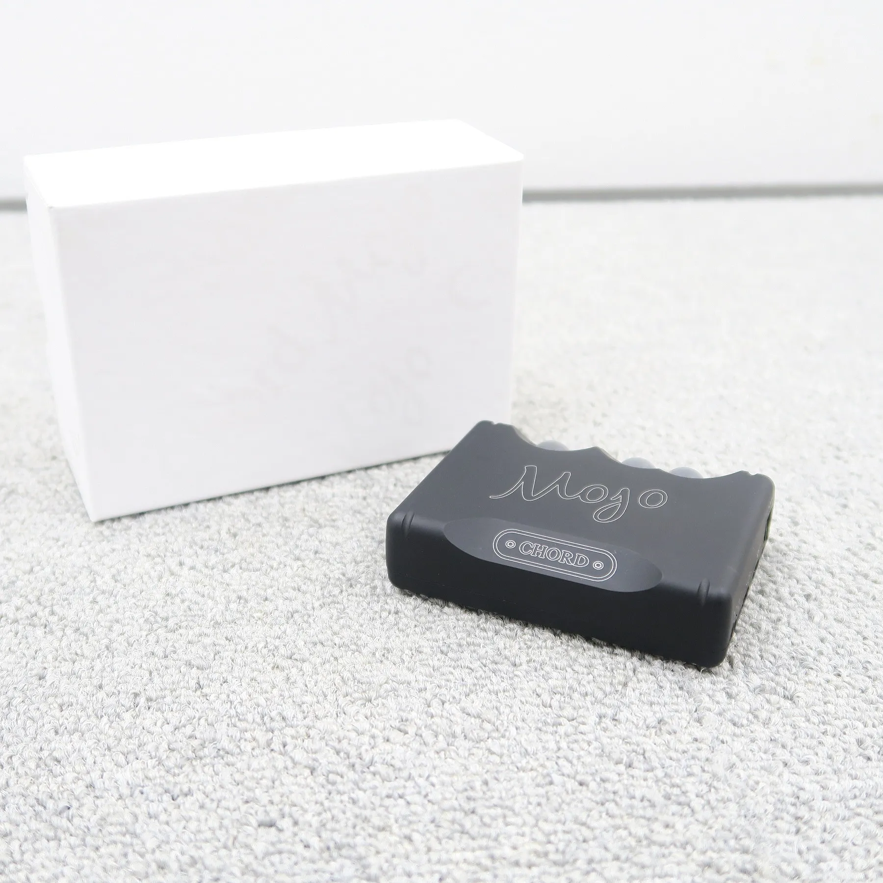 コード CHORD Mojo ヘッドフォンアンプ【元箱】