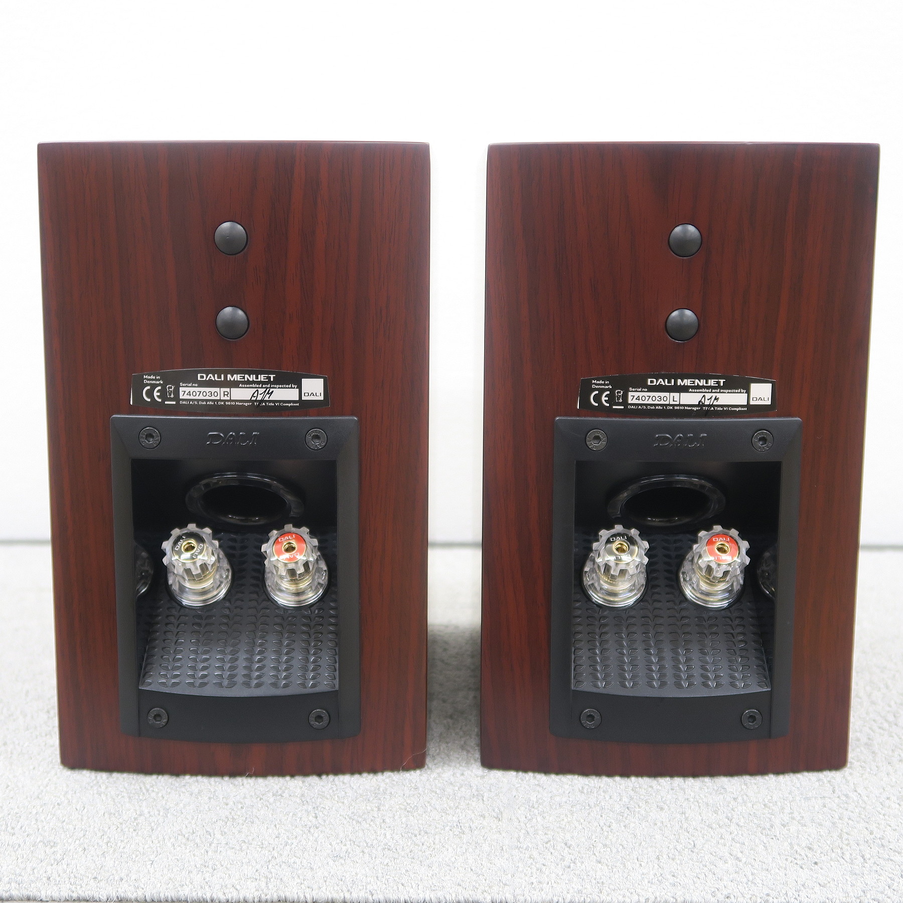 Sランク】ダリ DALI MENUET スピーカーペア【元箱】@53137 / 中古