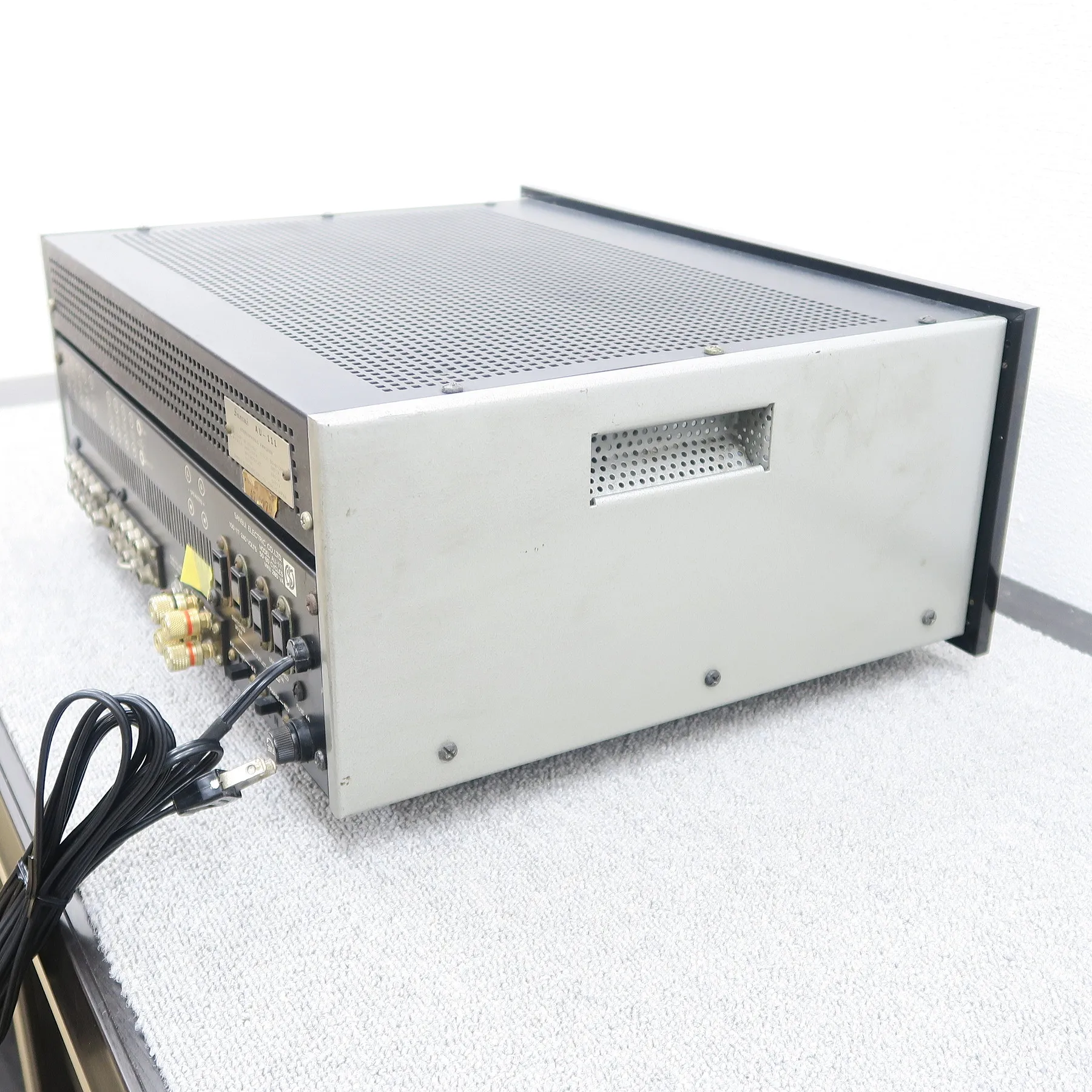 サンスイ SANSUI AU-111 プリメインアンプ @53169｜中古オーディオ販売