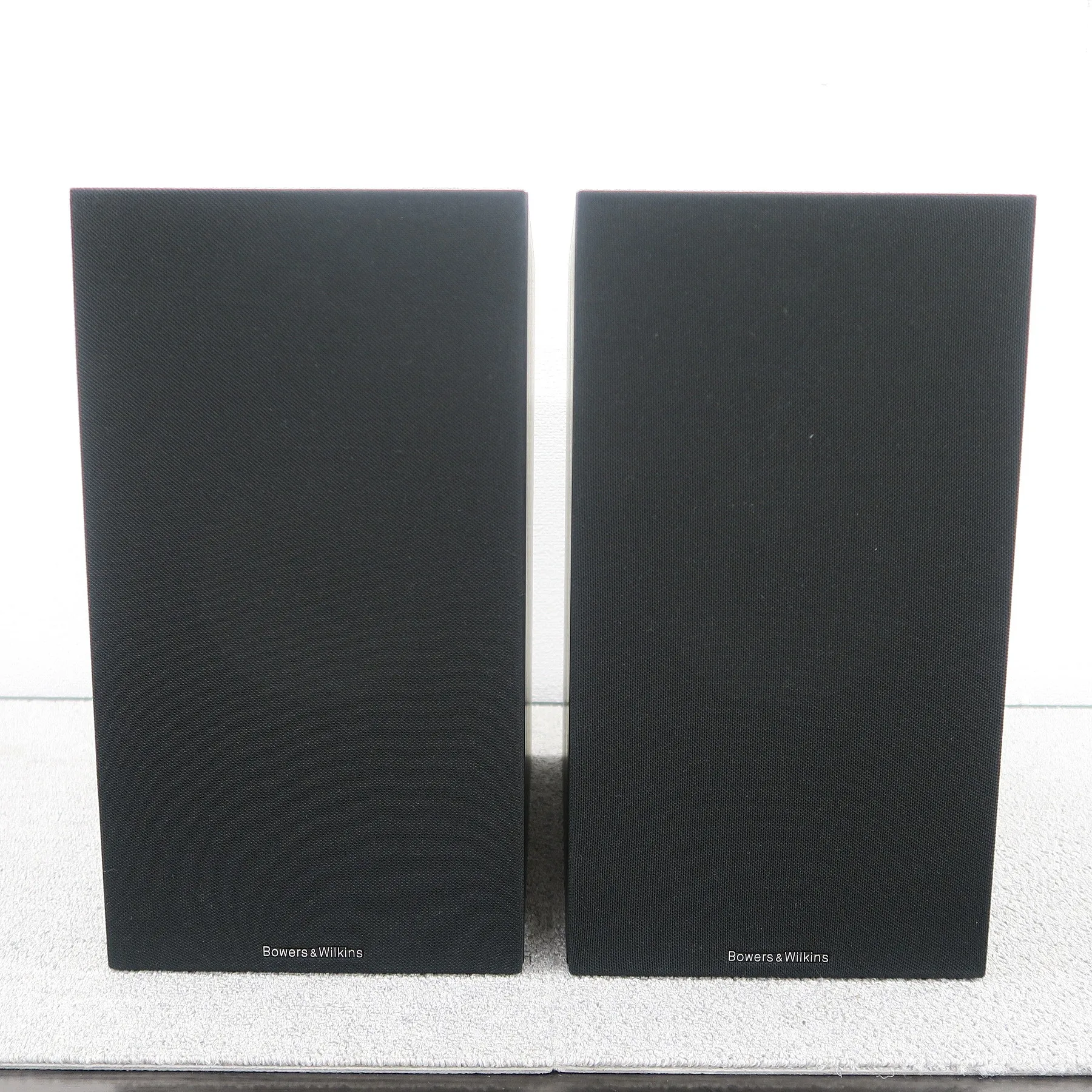 ビーアンドダブリュー B&W 606 スピーカーペア 【元箱】@53389｜中古