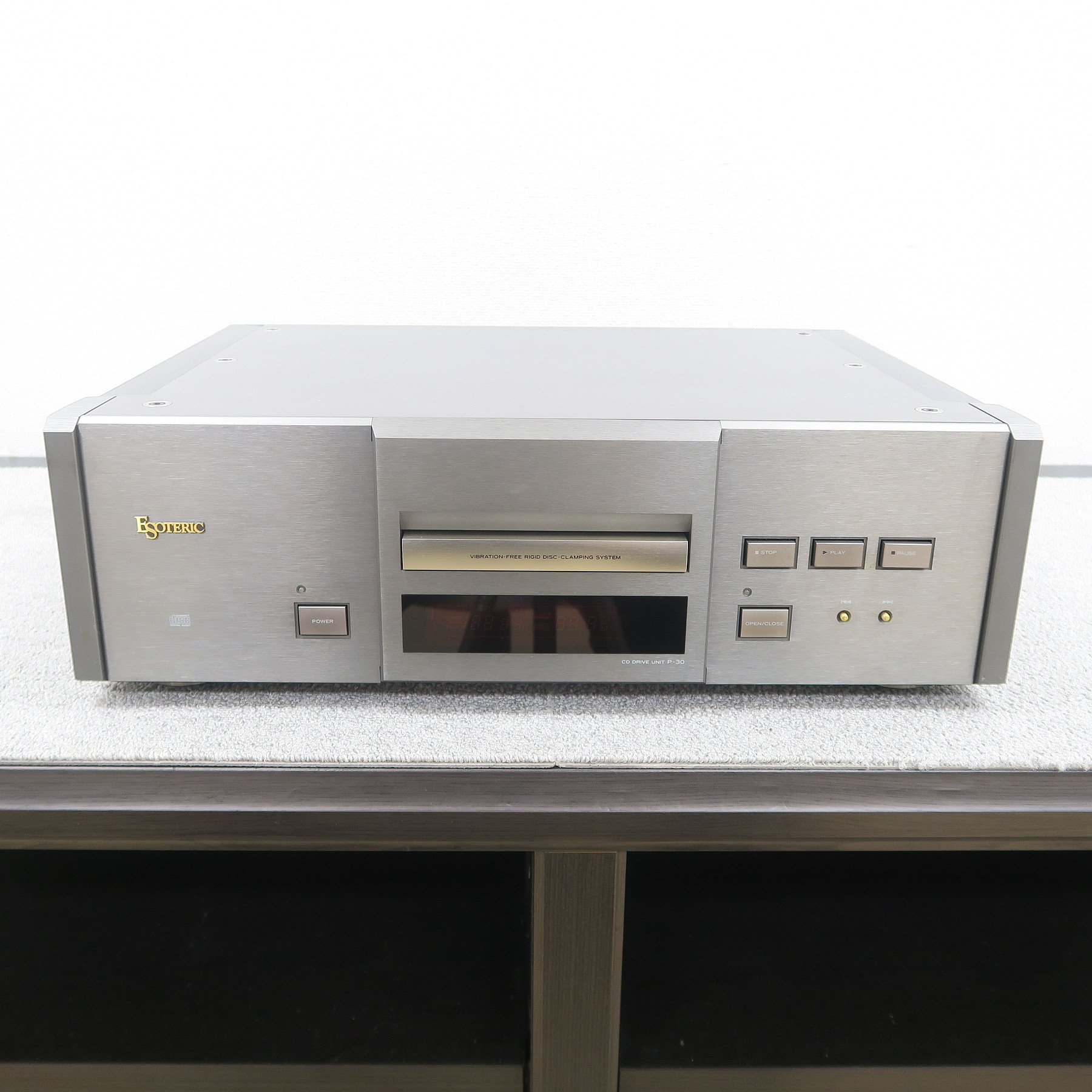 ジャンク】エソテリック ESOTERIC P-30 CDトランスポート @53392
