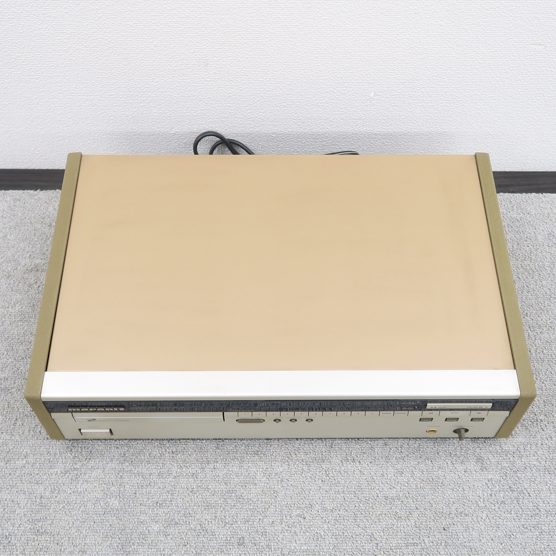 ジャンク】マランツ Marantz CD-72 CDデッキ @52939 / 中古