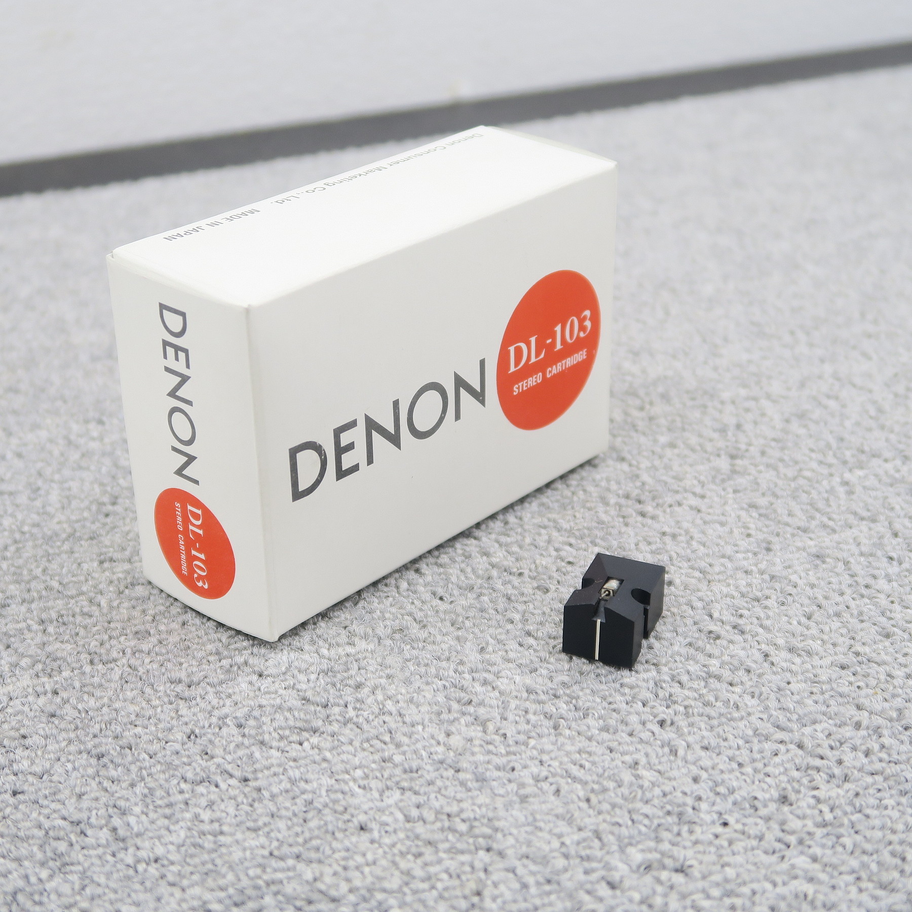 デノン DENON DL-103 MCカートリッジ 【元箱】