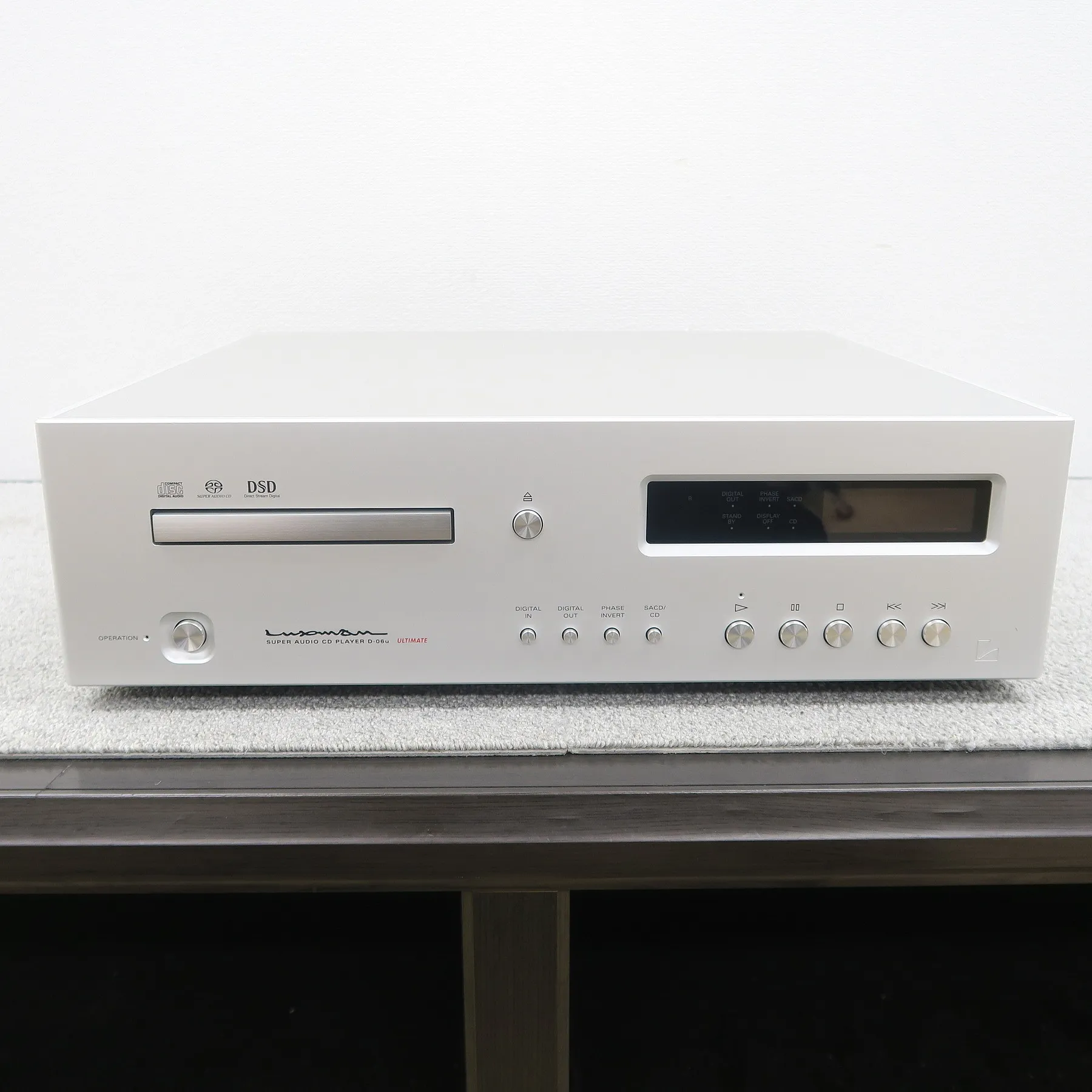 ラックスマン LUXMAN D-06u CDプレイヤー 【元箱】