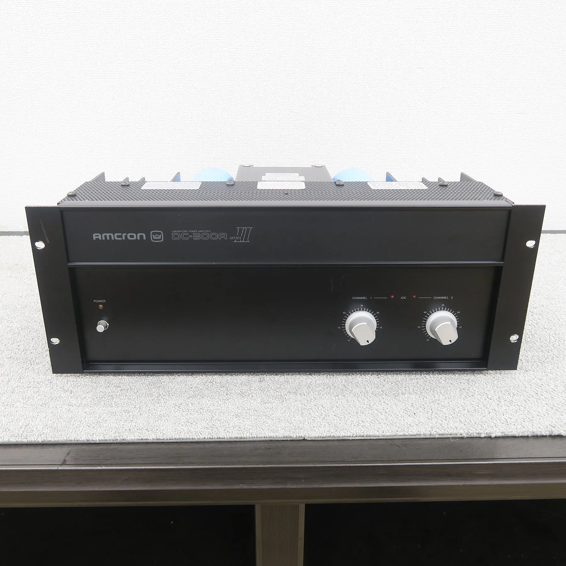 アムクロン AMCRON DC-300A SeriesⅡ パワーアンプ