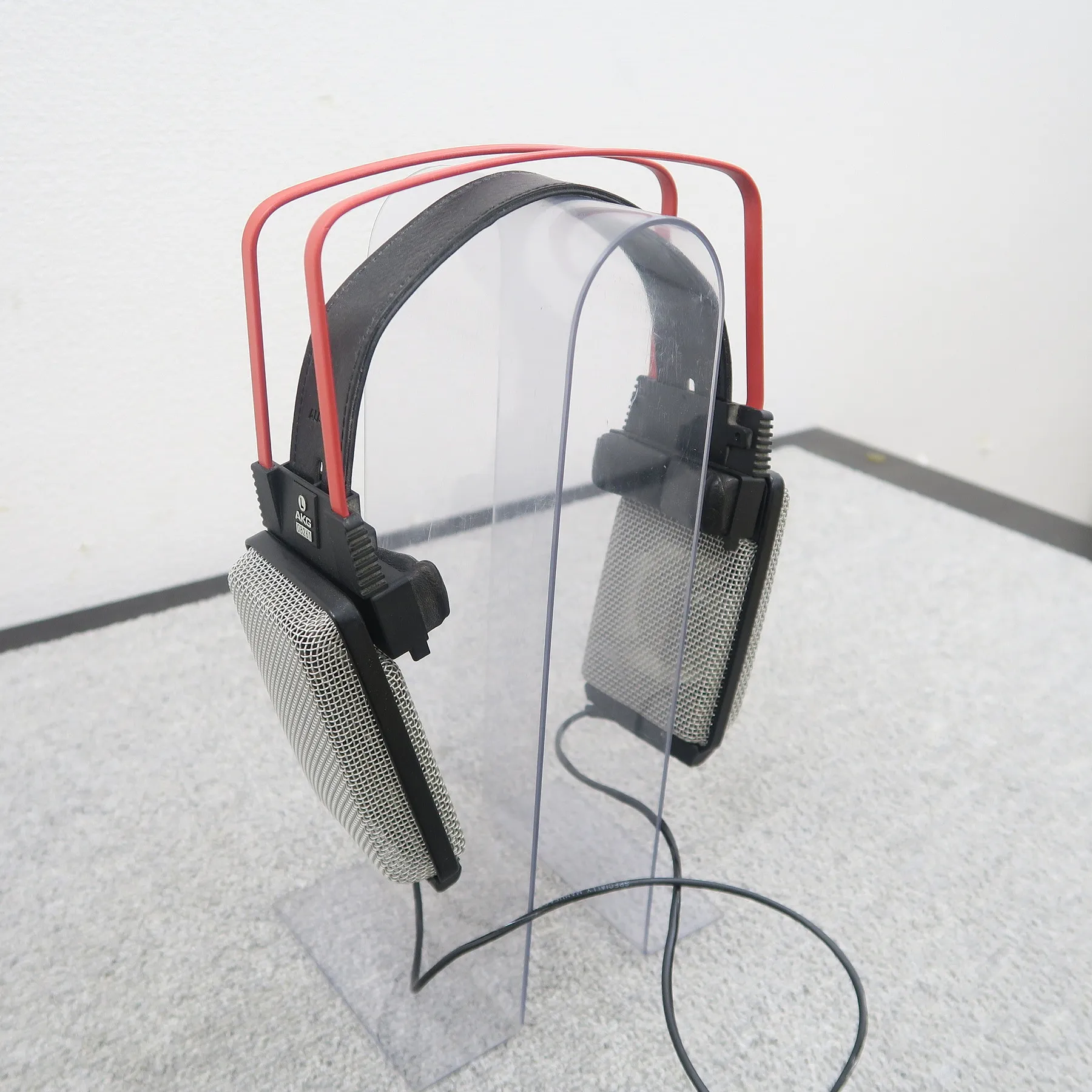 アーカーゲー AKG K1000 ヘッドフォン
